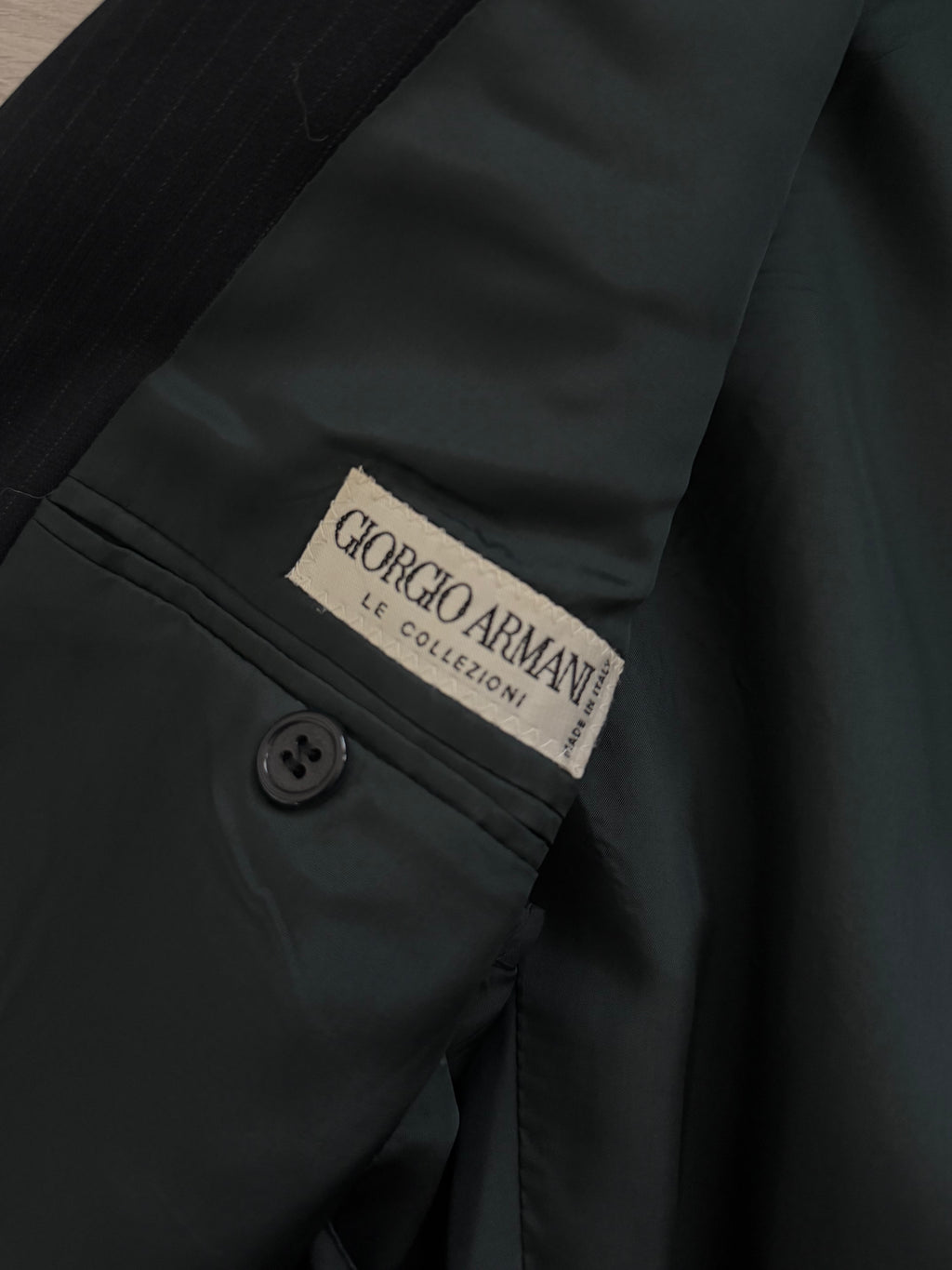 Giorgio Armani 1980s Peaked Lapel Double Breasted Pinstriped Wool Pleated Suit Navy - Size M Jacket / 32" Waist