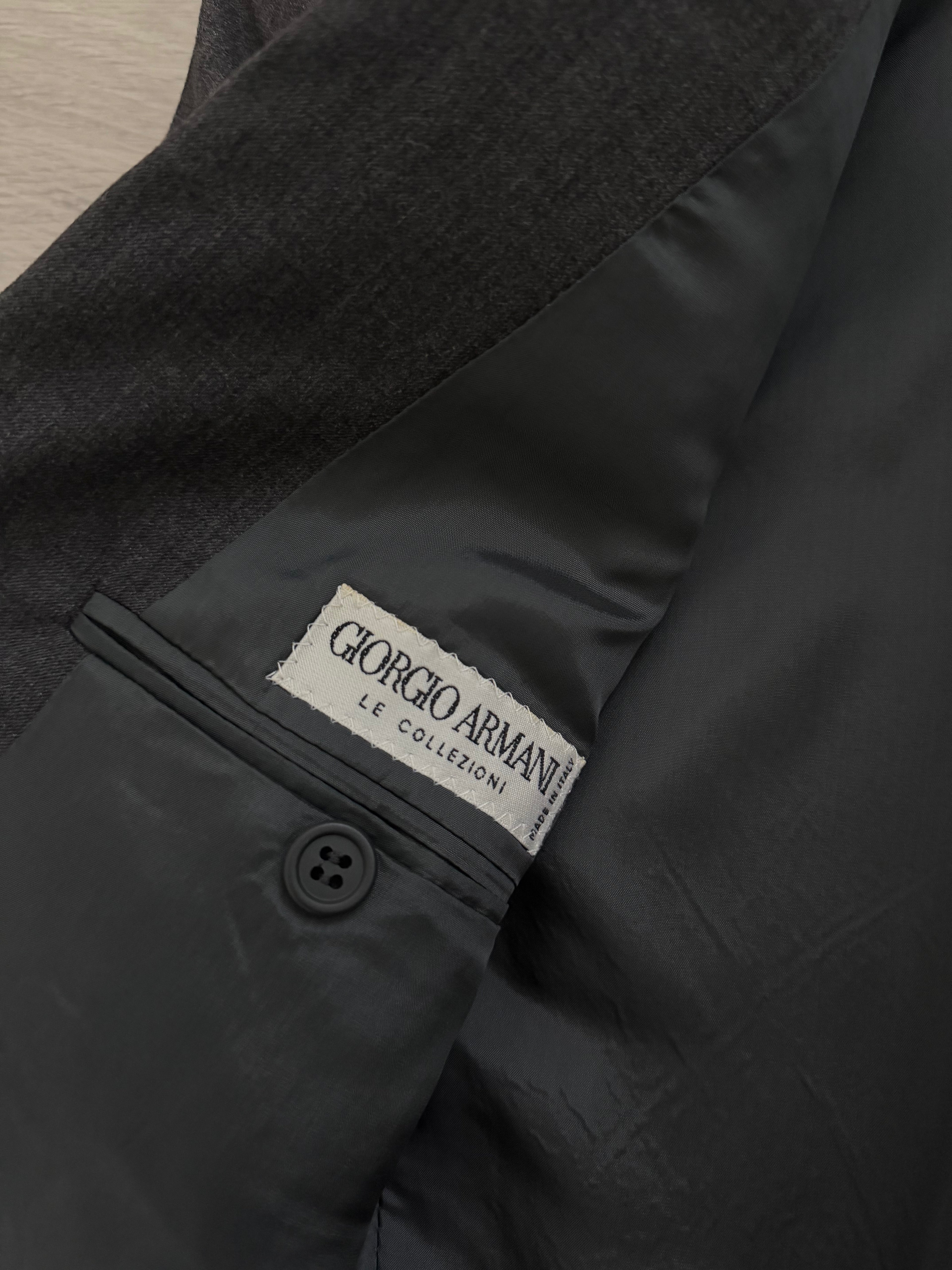 Giorgio Armani 1980s Peaked Lapel Double Breasted Wool Pleated Suit Grey - Size M Jacket / 32" Waist