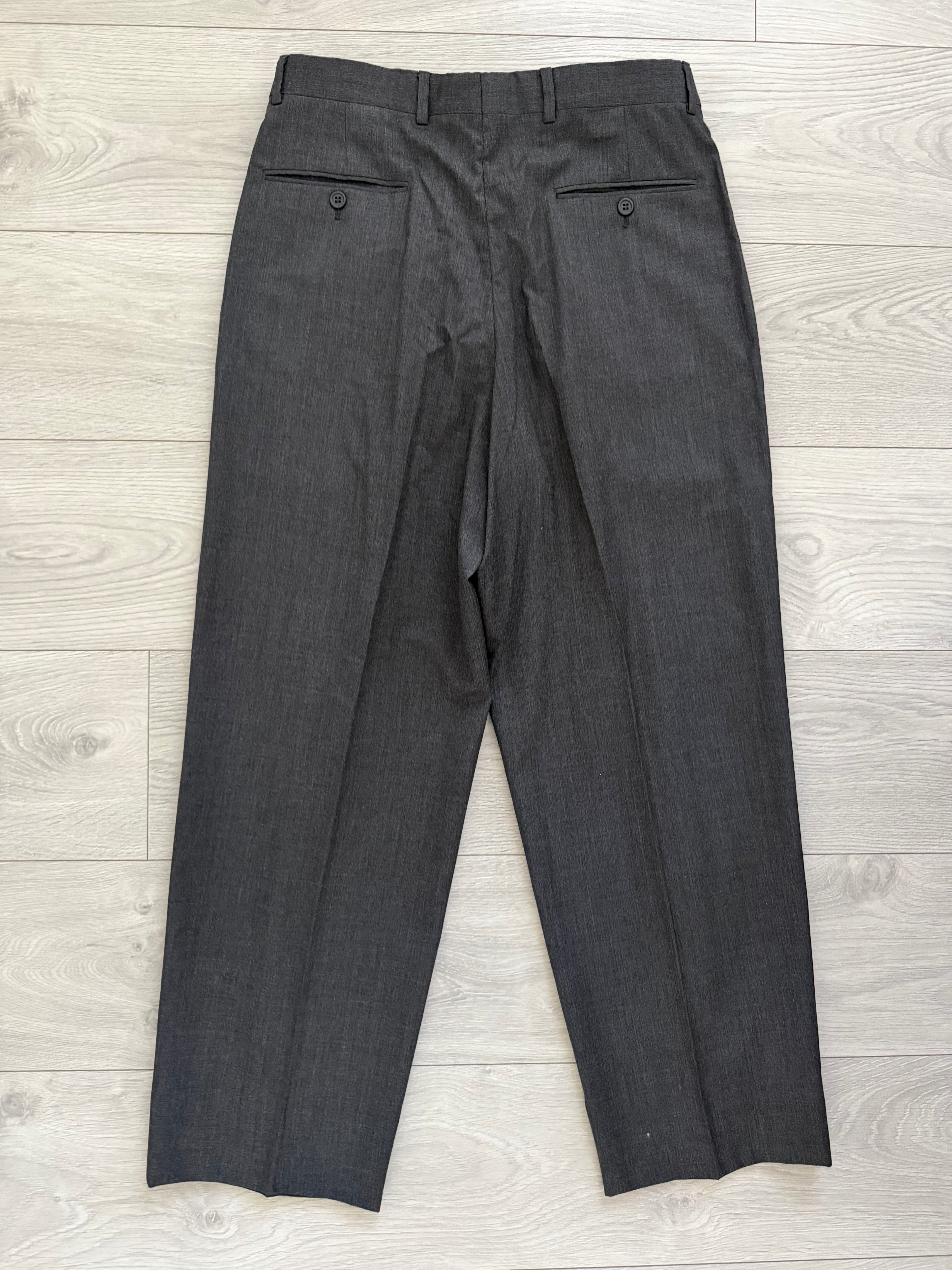Giorgio Armani 1980s Peaked Lapel Double Breasted Wool Pleated Suit Grey - Size M Jacket / 32" Waist