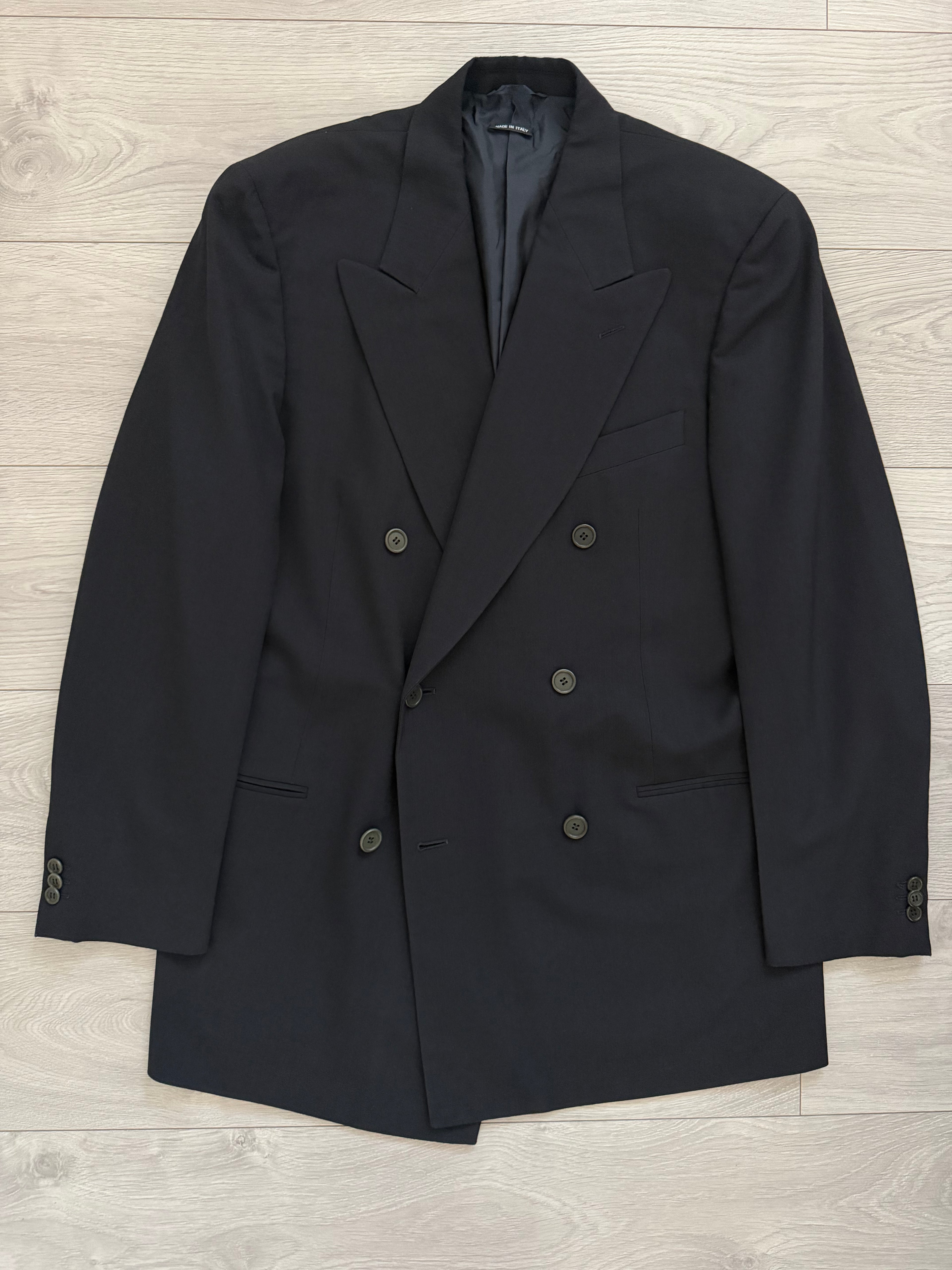 Giorgio Armani Black Label 1990s Peaked Lapel Double Breasted Draped Wool Pleated Suit Navy - Size XL Jacket / 36" Waist