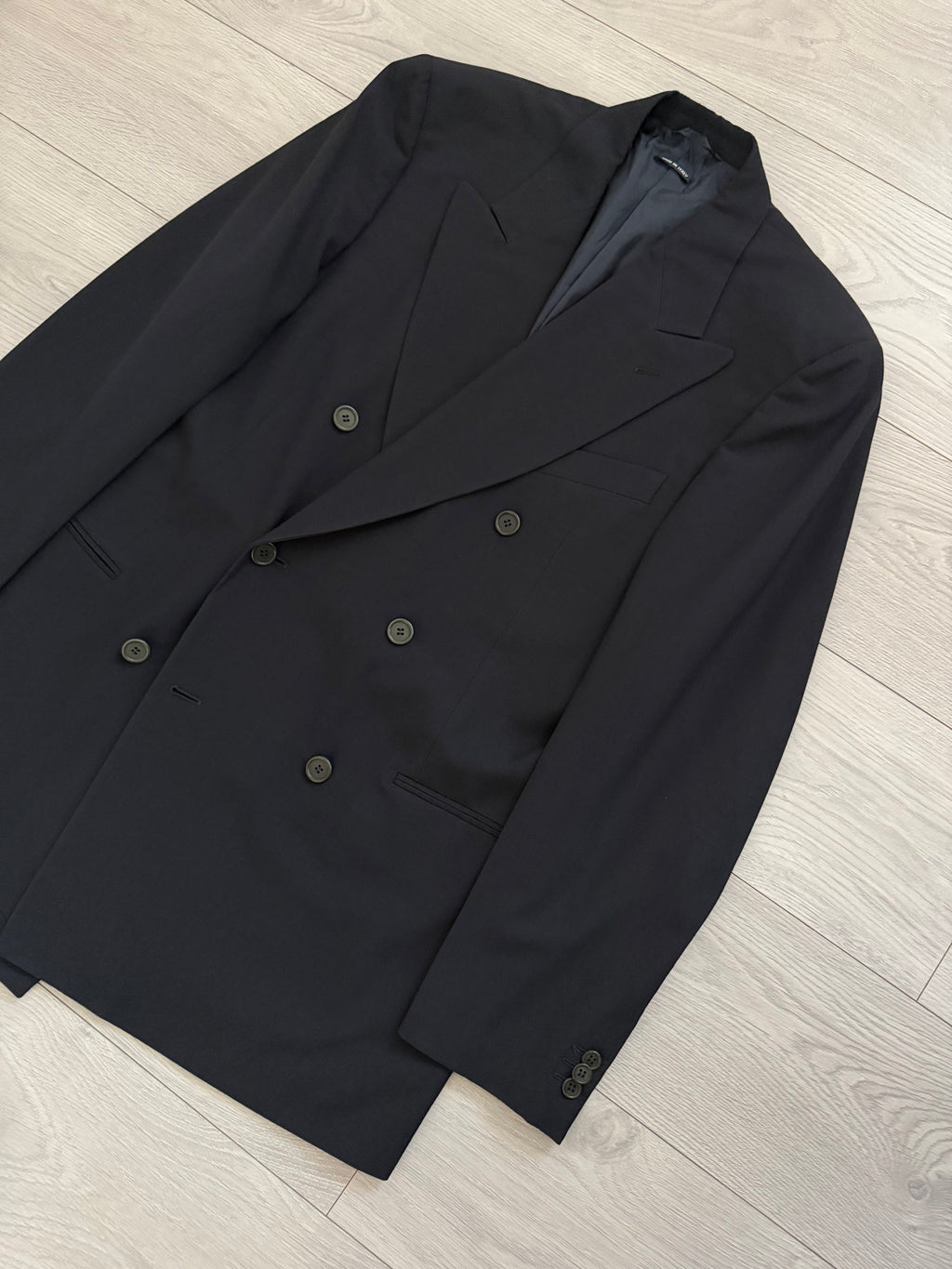 Giorgio Armani Black Label 1990s Peaked Lapel Double Breasted Draped Wool Pleated Suit Navy - Size XL Jacket / 36" Waist