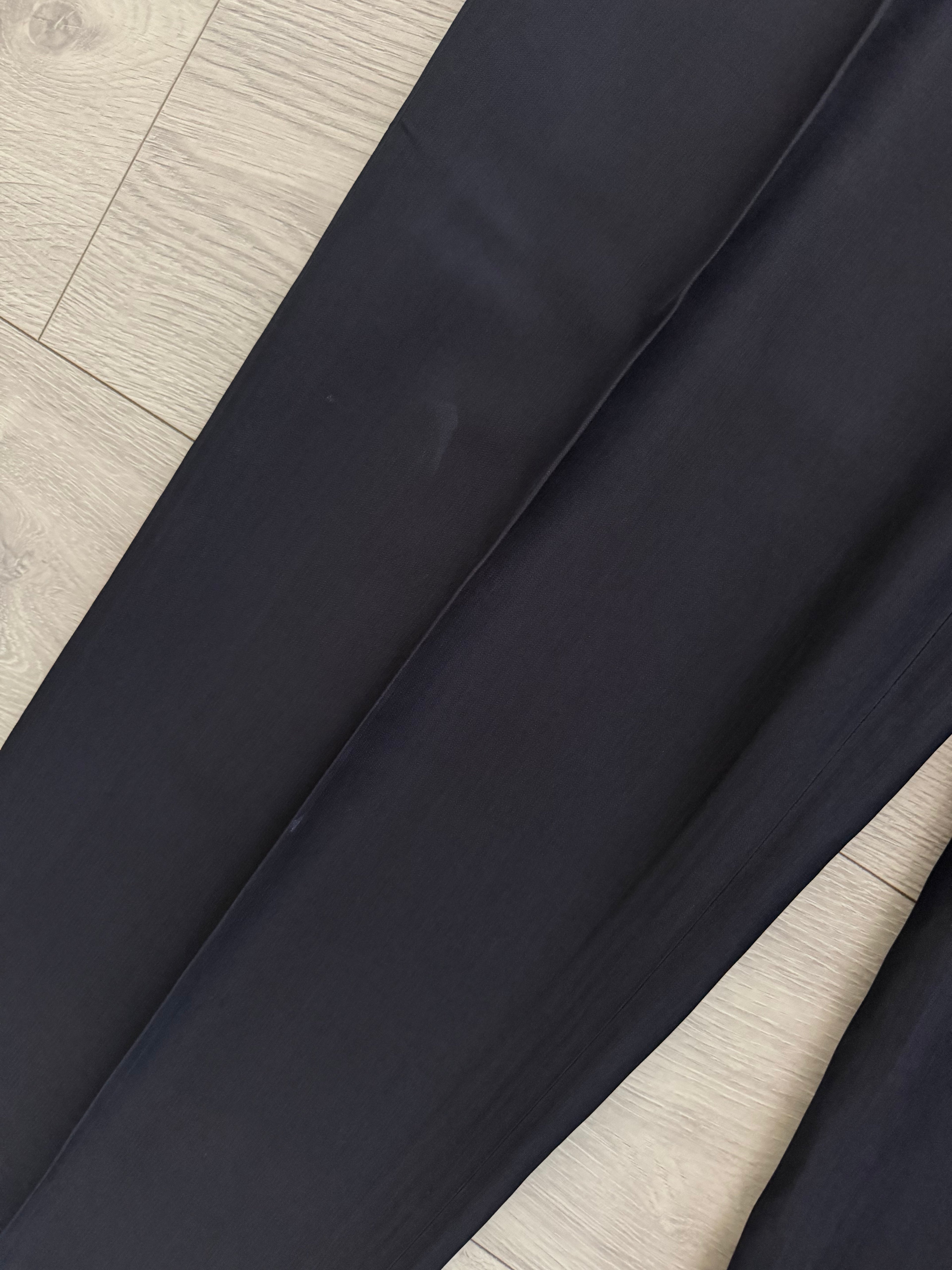Giorgio Armani Black Label 1990s 2B Pleated Navy Wool Silk Suit - Size L Jacket / 34" Waist