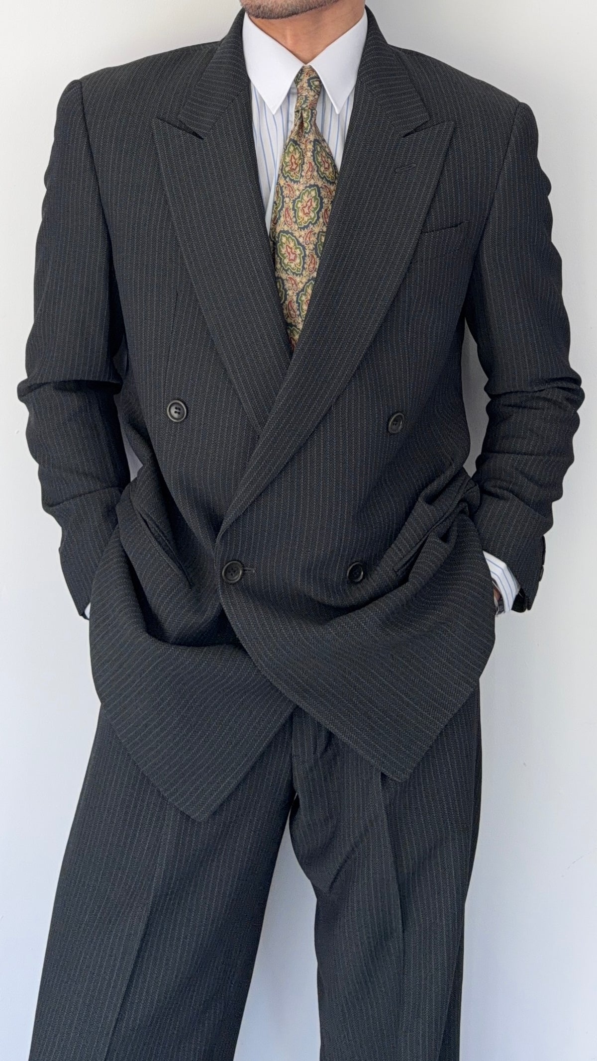 Armani 1990s Peaked Lapel Double Breasted Textured Wool Suit Green Gray - Size M Jacket / 33" Waist