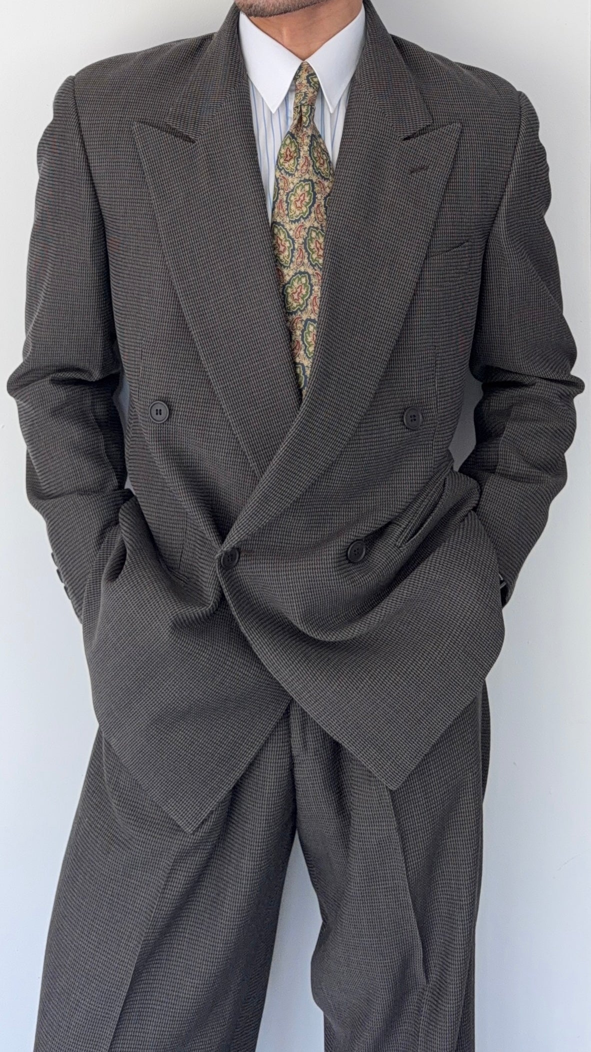 Giorgio Armani 1980s Peaked Lapel Double Breasted Textured Wool Suit Taupe Espresso Grey - Size M Jacket / 30" Waist