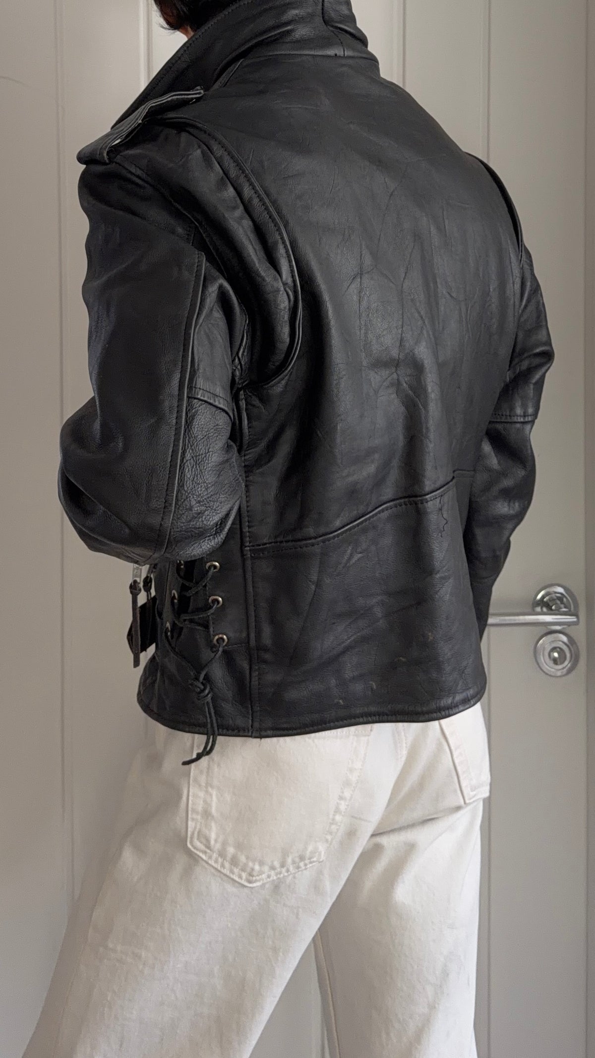 Vintage 1990s Black Leather Belted Biker Jacket  - Size S