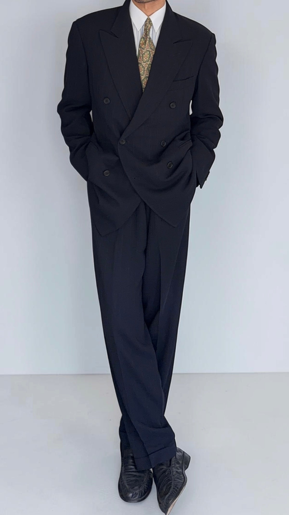 Giorgio Armani Black Label 1990s Peaked Lapel Double Breasted Draped Wool Pleated Suit Navy - Size L Jacket / 34" Waist