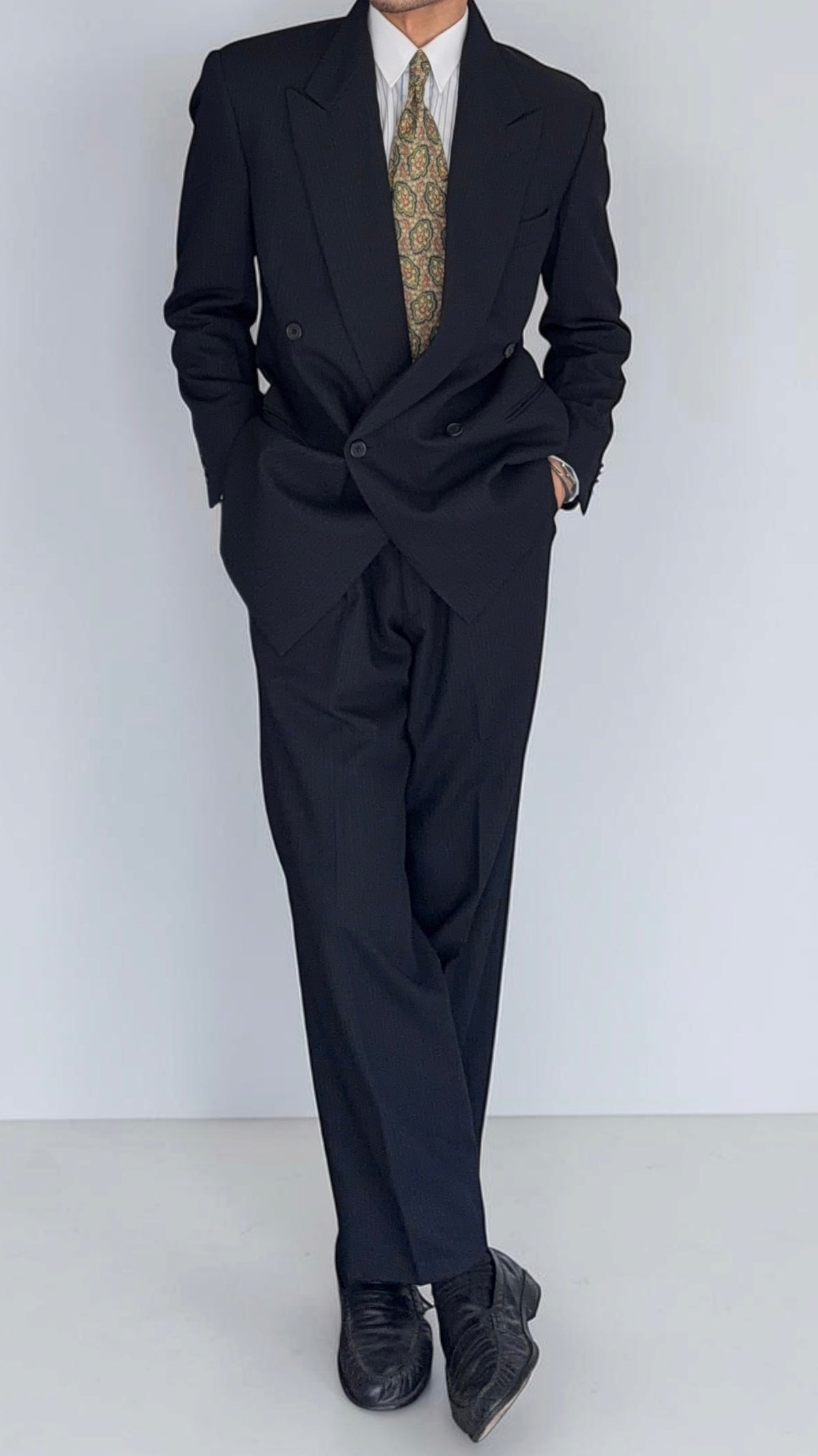 Giorgio Armani 1980s Peaked Lapel Double Breasted Pinstriped Wool Pleated Suit Navy - Size M Jacket / 32" Waist