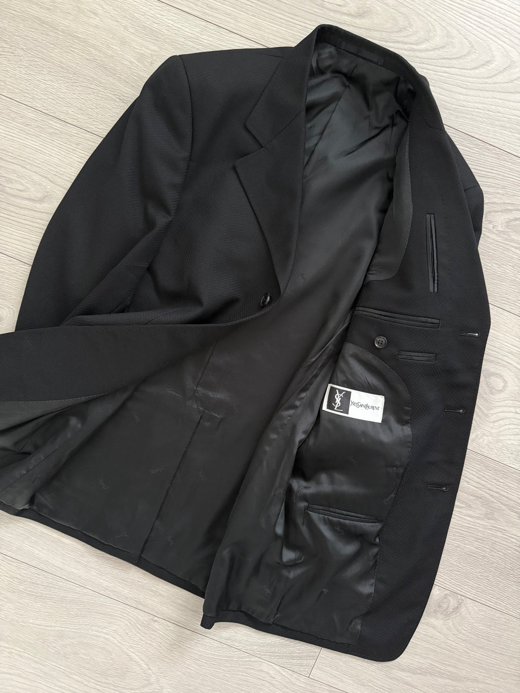 Yves Saint Laurent 1990s 3B Textured Pleated Wool Black Suit - Size S Jacket / 31" Waist