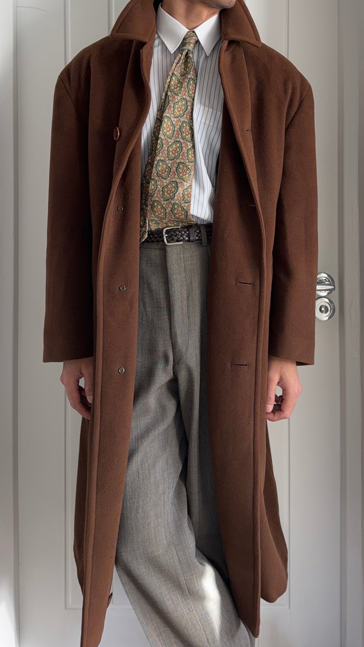 Hugo Boss 1980s Oversized Brown Wool Balmacaan Overcoat - Size M