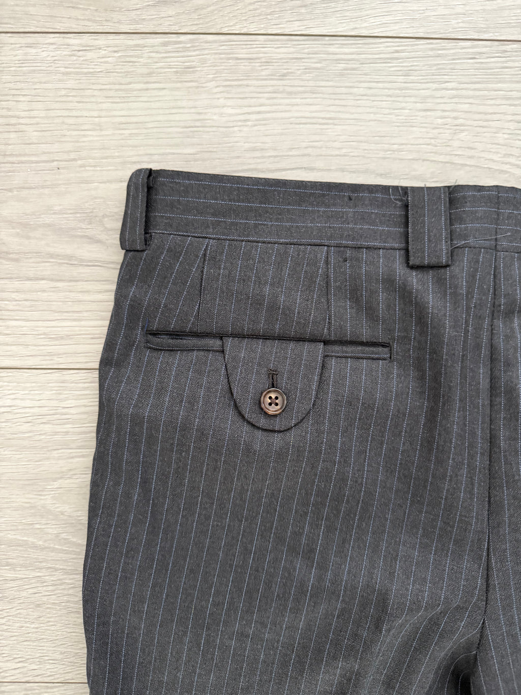 Yves Saint Laurent 1990s 3B Super 120s Wool Grey Pinstriped Suit - Size S Jacket / 31" Waist