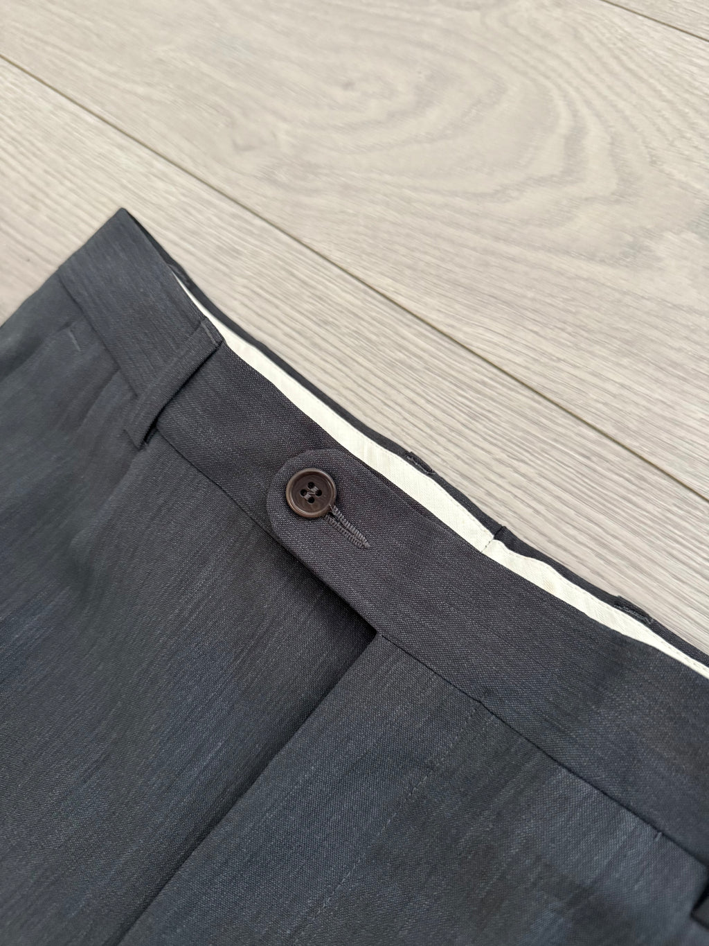 Yves Saint Laurent 1980s Peaked Lapel Double Breasted Lightweight Suit - Size S Jacket / 30" Waist
