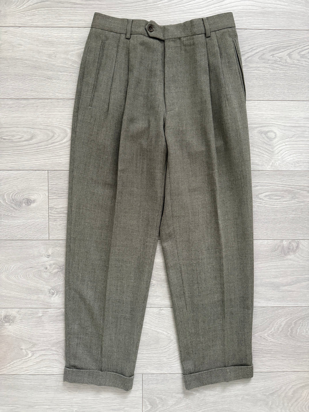 Hugo Boss 1980s Peaked Lapel Double Breasted Cerruti Fabric Wool Suit Taupe Beige - Size S Jacket / 30" Waist