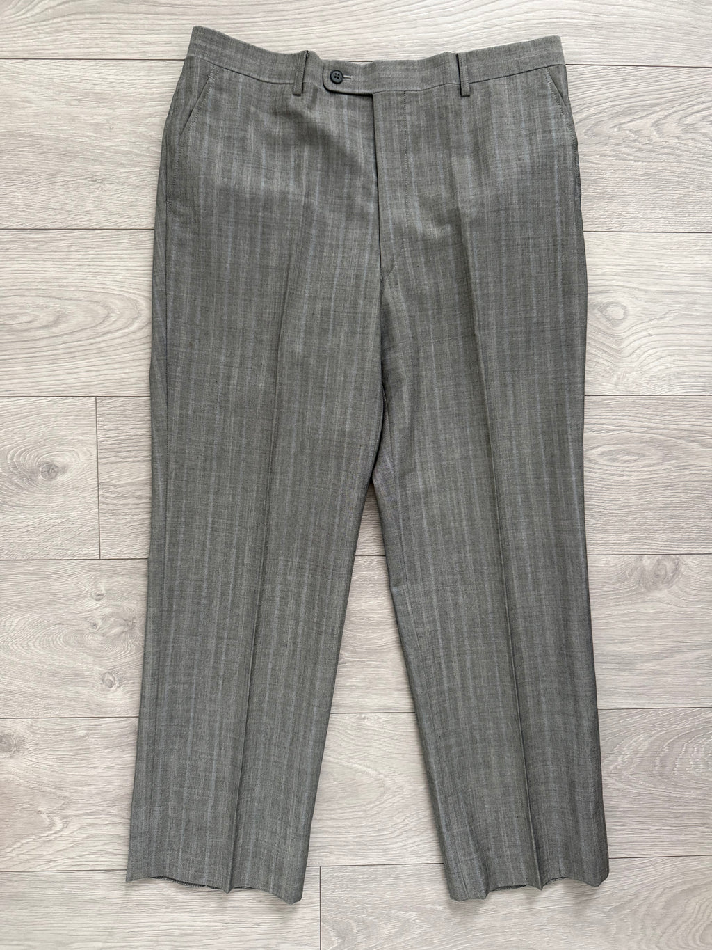 Christian Dior 1980s Peaked Lapel Double Breasted Wool Suit Grey - Size L Jacket / 34" Waist