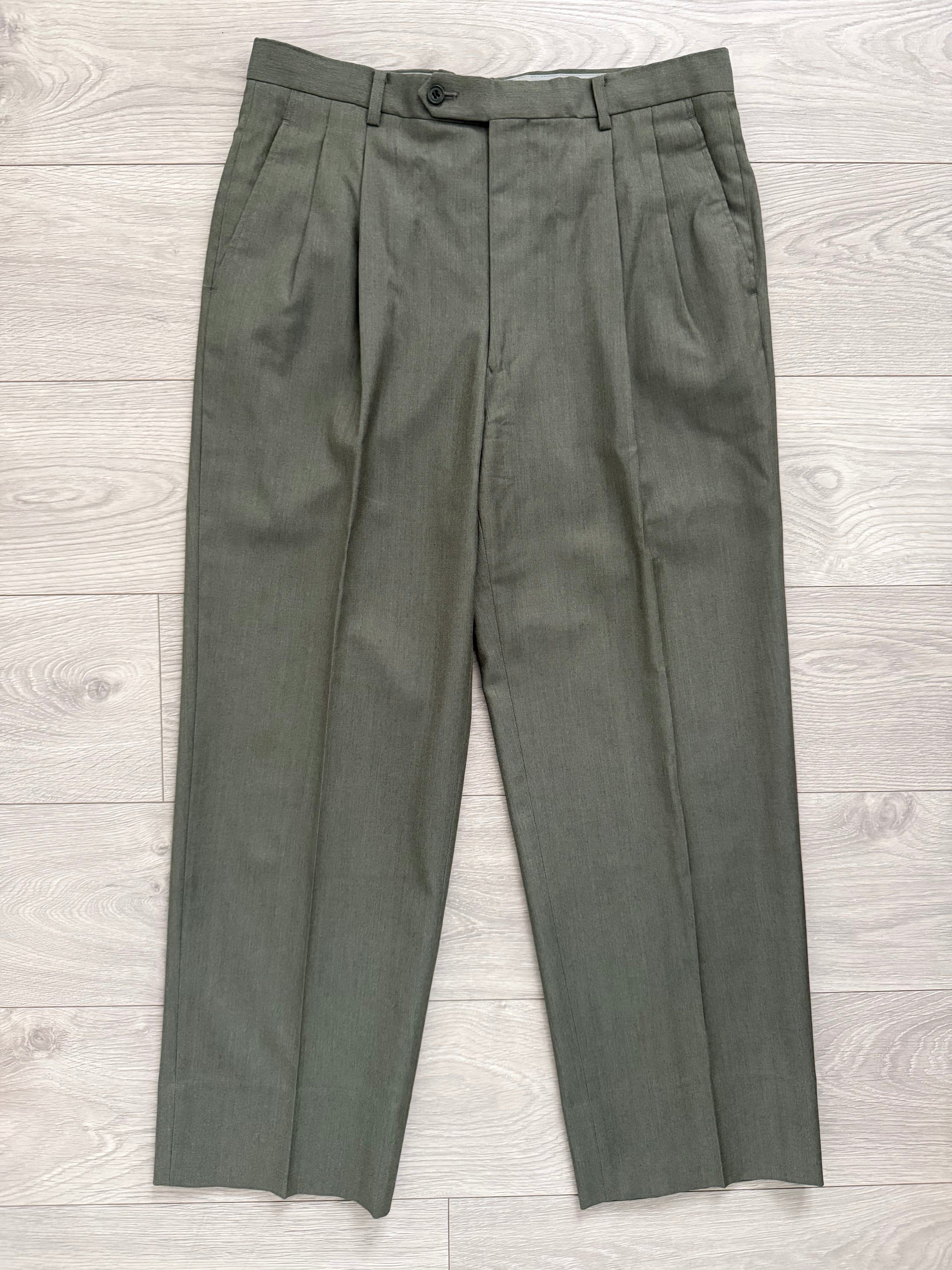Christian Dior 1980s Peaked Lapel Double Breasted Pleated Wool Suit Taupe Olive - Size XL Jacket / 34" Waist