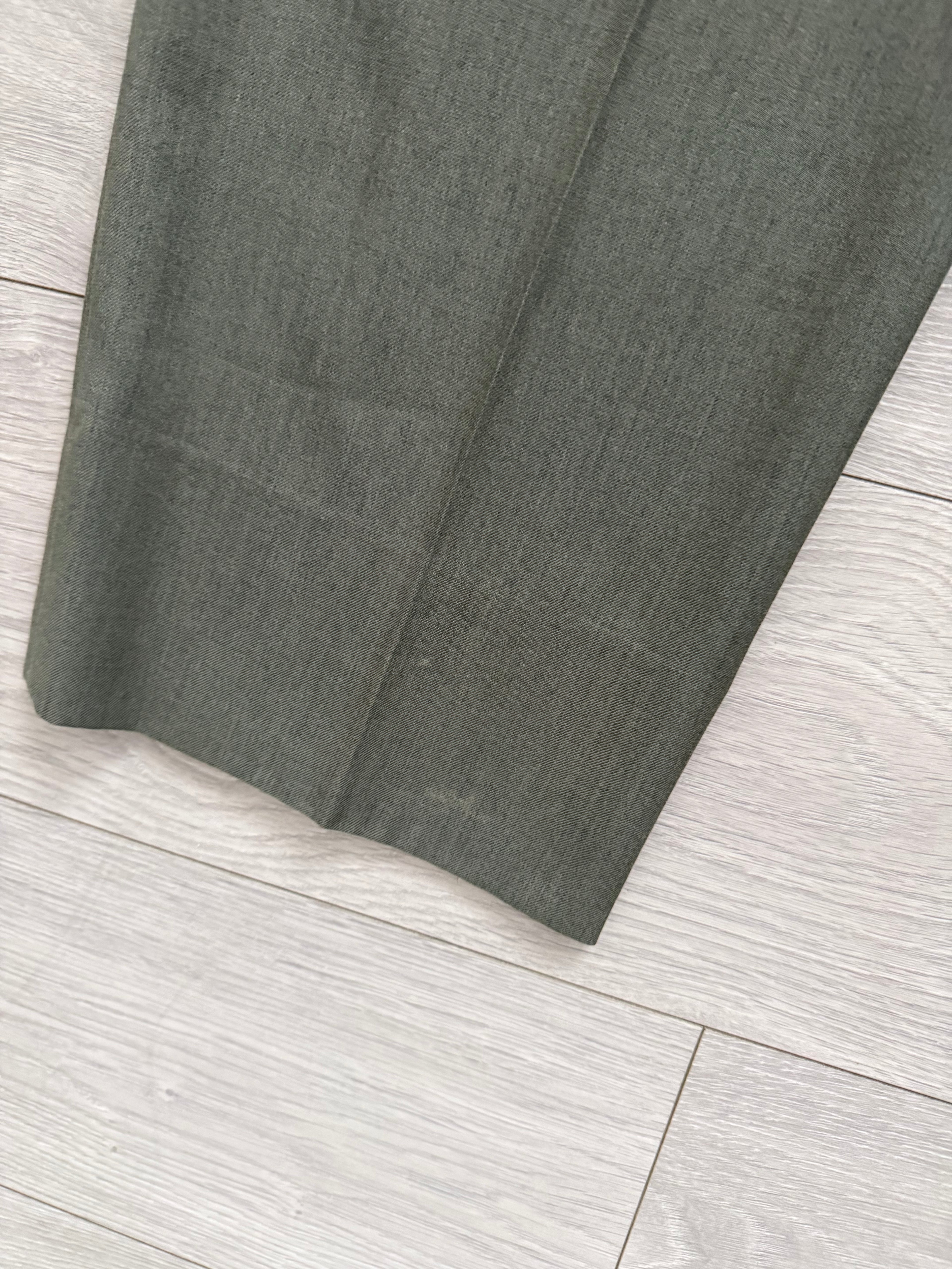 Christian Dior 1980s Peaked Lapel Double Breasted Pleated Wool Suit Taupe Olive - Size XL Jacket / 34" Waist