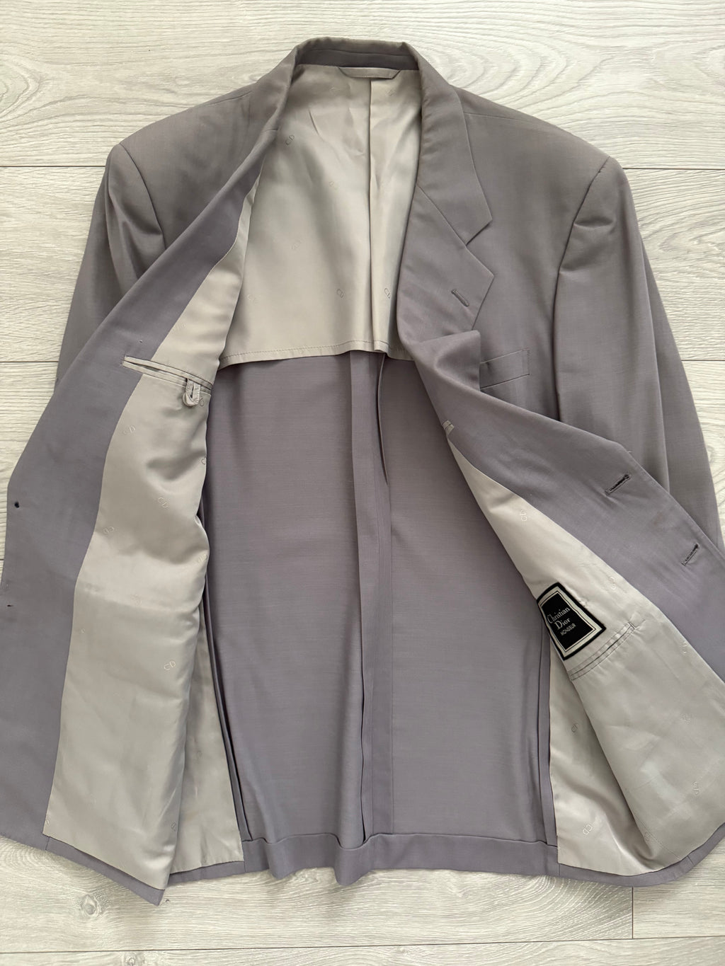 Christian Dior 1980s 2B Pleated Wool Suit - Size L Jacket / 32" Waist