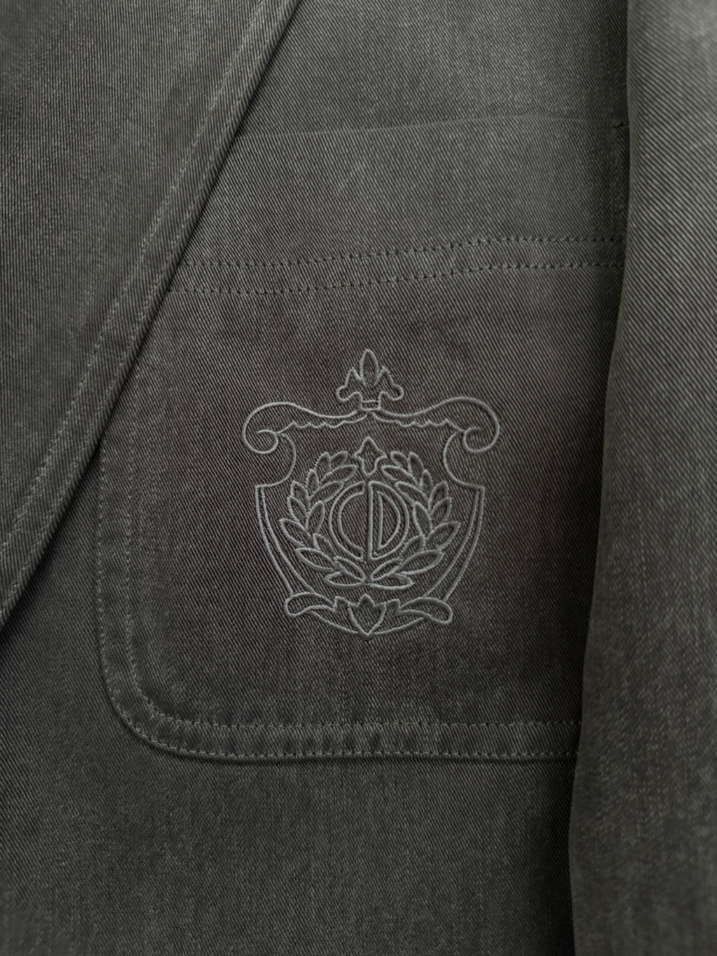 Christian Dior 1980s 2B Crest Logo Pleated Cotton Suit - Size L Jacket / 38" Waist