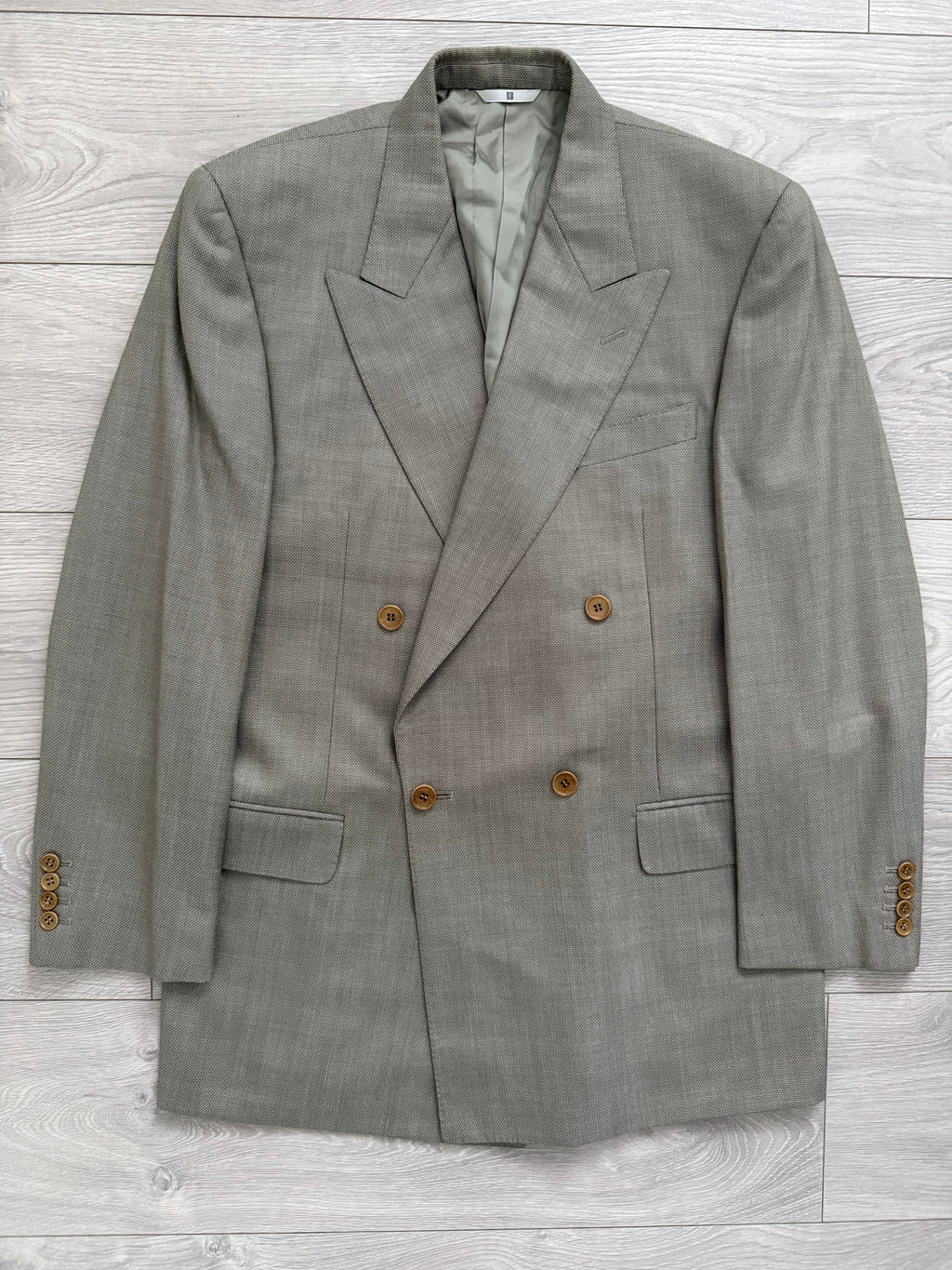 Givenchy 1980s Peaked Lapel Double Breasted Pleated Wool Suit Taupe Beige - Size M Jacket / 32" Waist