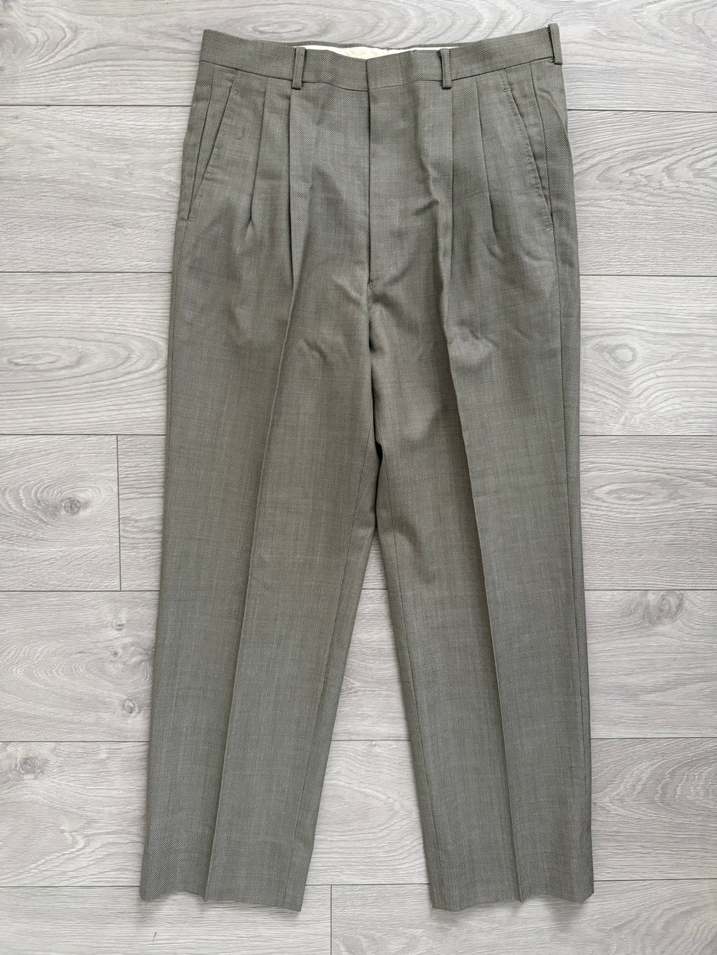 Givenchy 1980s Peaked Lapel Double Breasted Pleated Wool Suit Taupe Beige - Size M Jacket / 32" Waist