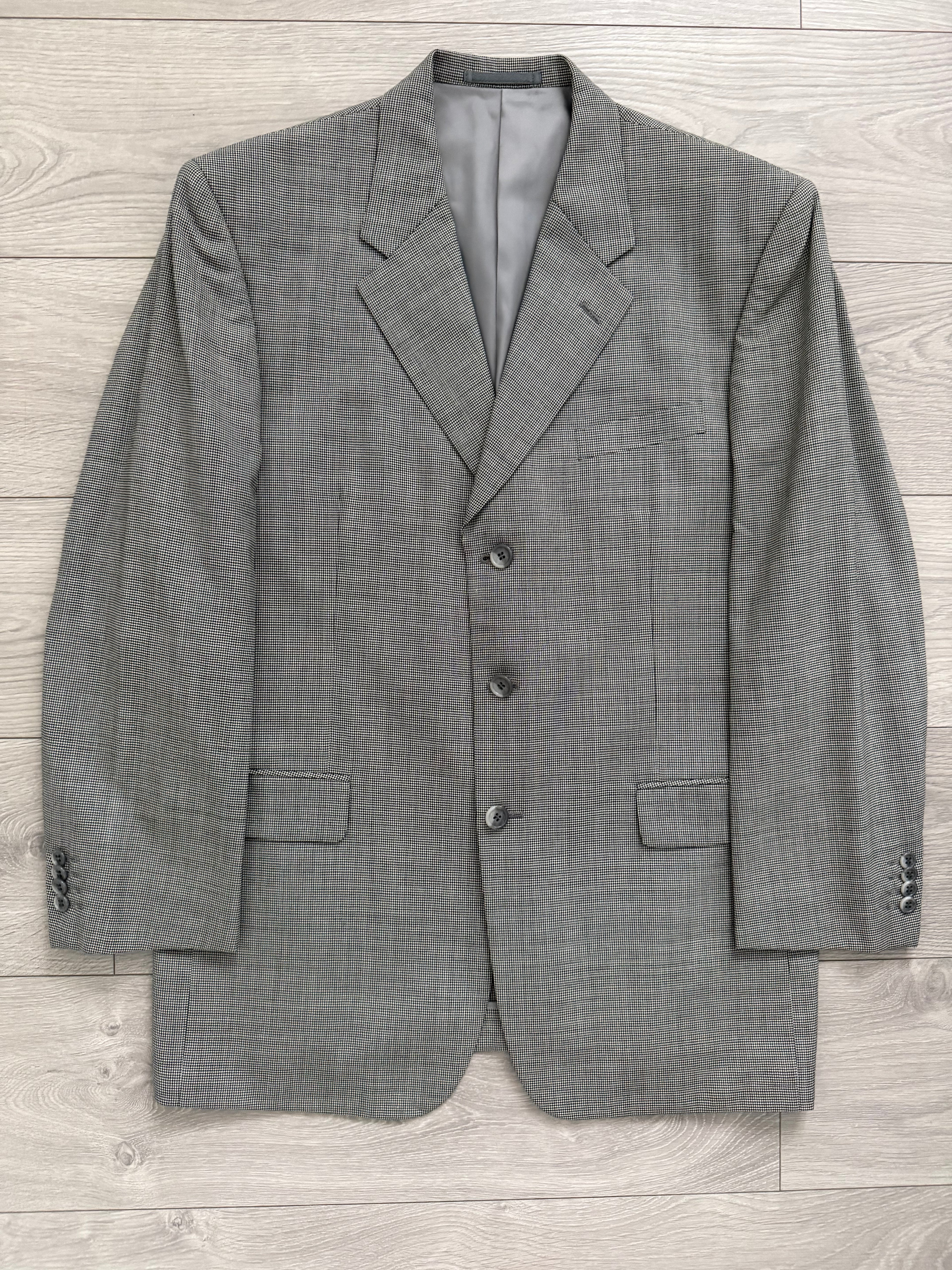 Givenchy 1980s 3B Pleated Wool Textured Grey Suit - Size XL Jacket / 35" Waist