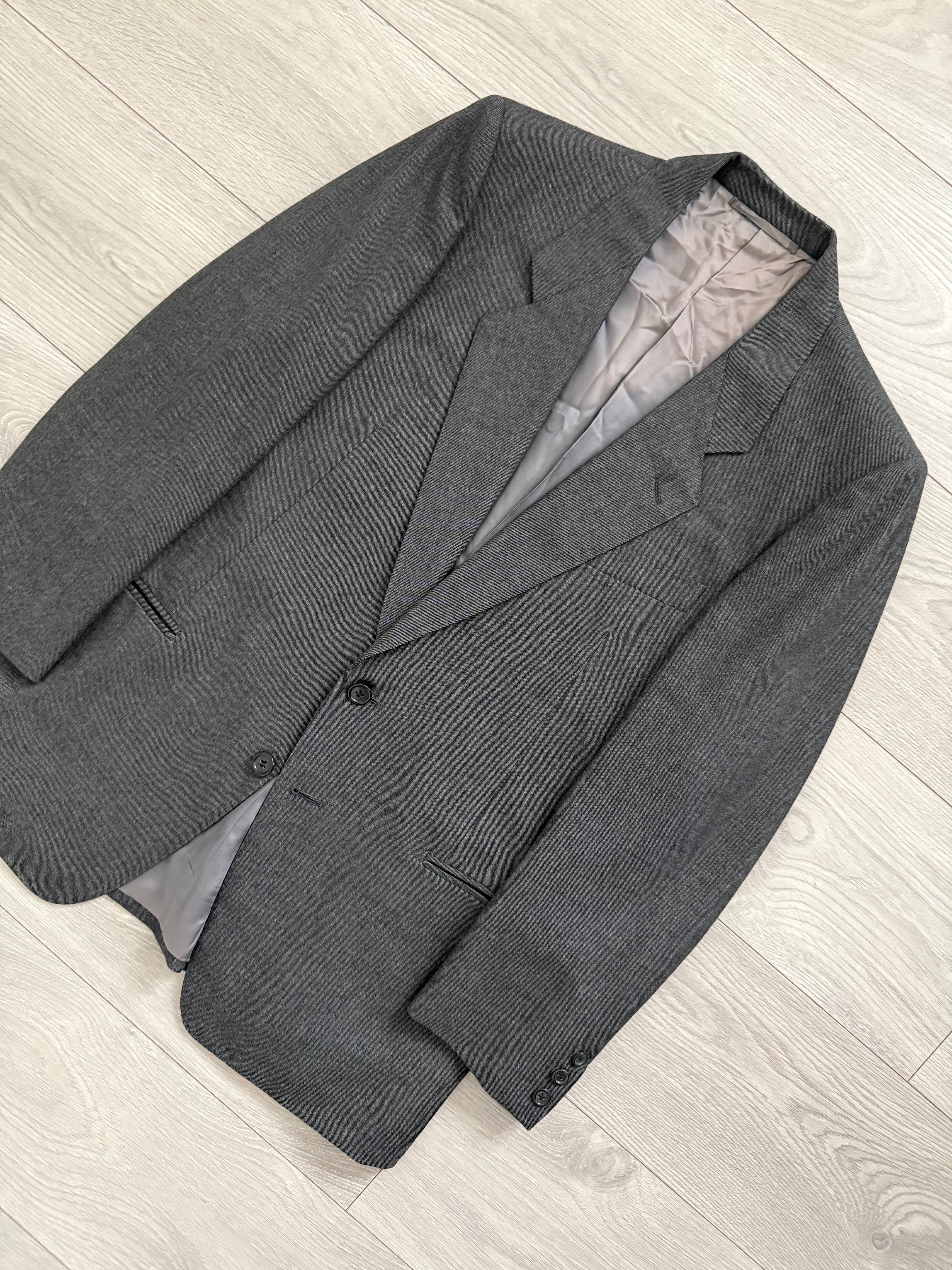 Givenchy 1980s 2B Pleated Wool Cerruti Fabric Grey Suit - Size S Jacket / 32" Waist