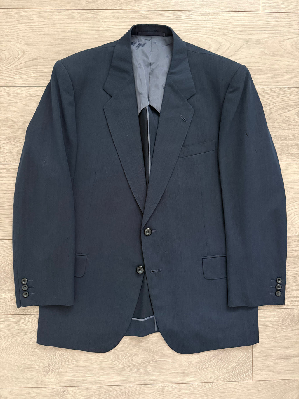 Givenchy 1980s 2B Pleated Wool Textured Blue Lightweight Suit - Size L Jacket / 34" Waist