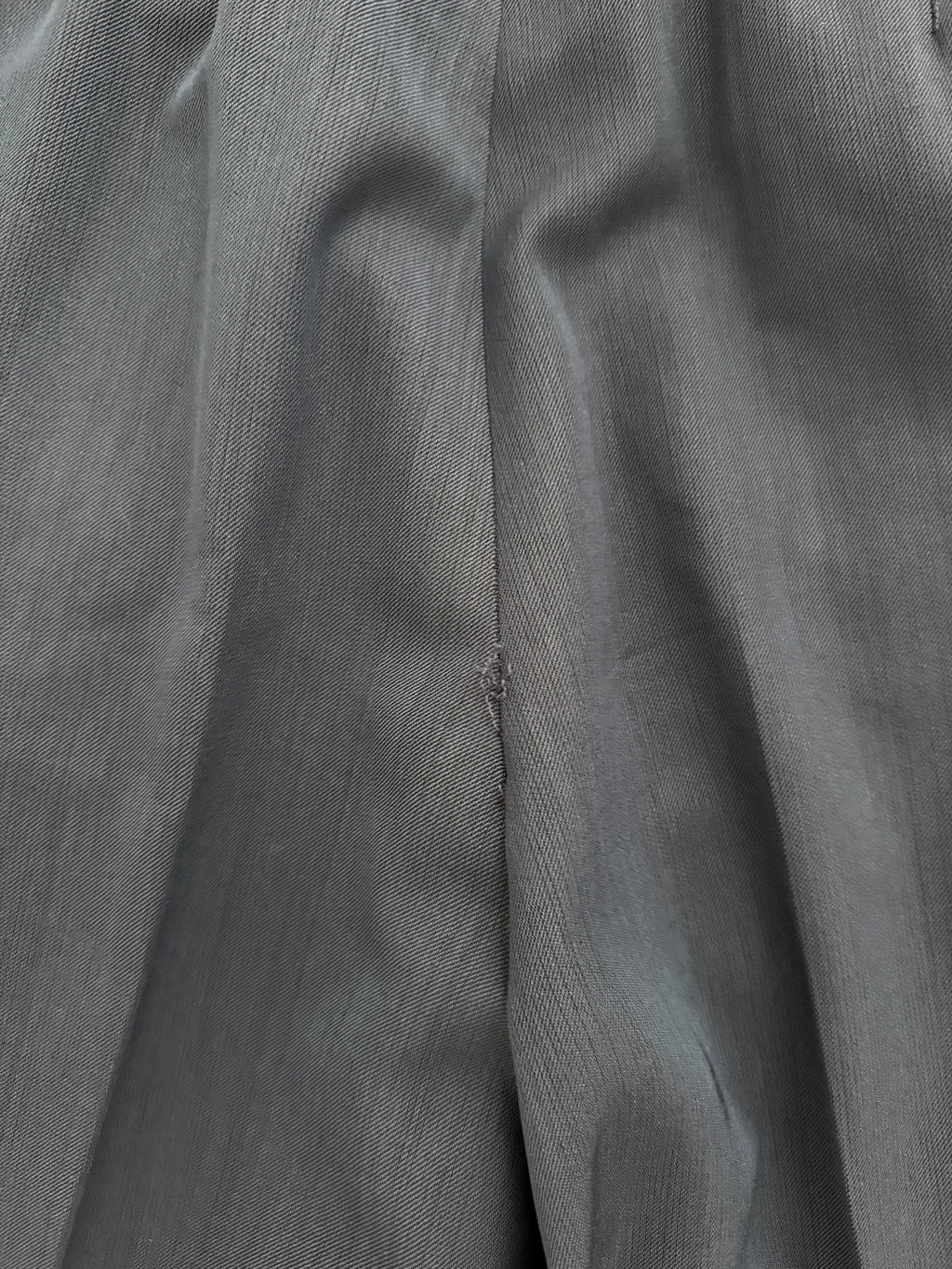 Givenchy 1980s 2B Pleated Wool Textured Blue Lightweight Suit - Size L Jacket / 34" Waist