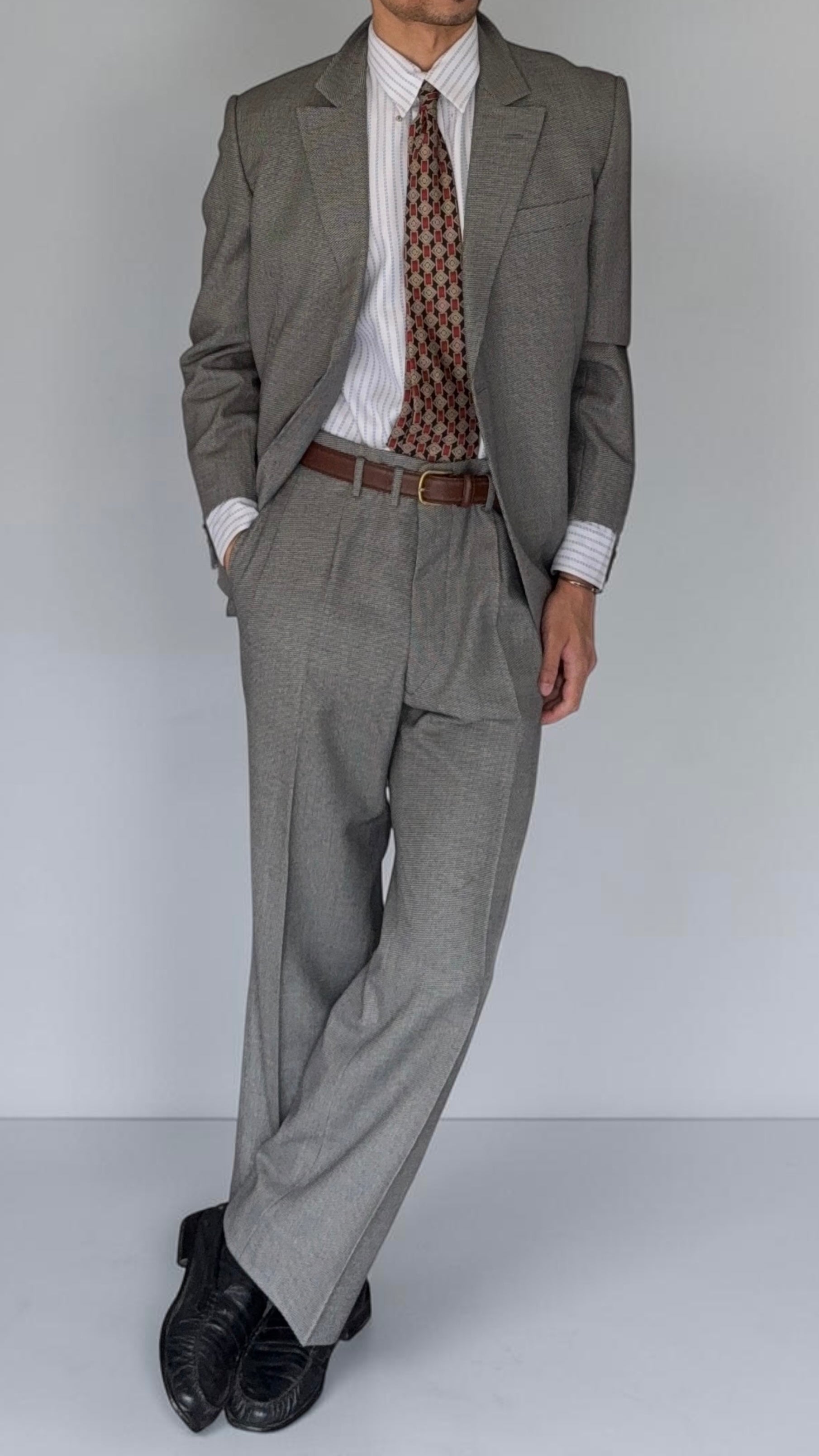 Yves Saint Laurent 1990s 2B Textured Wool Grey Suit - Size L Jacket / 34" Waist