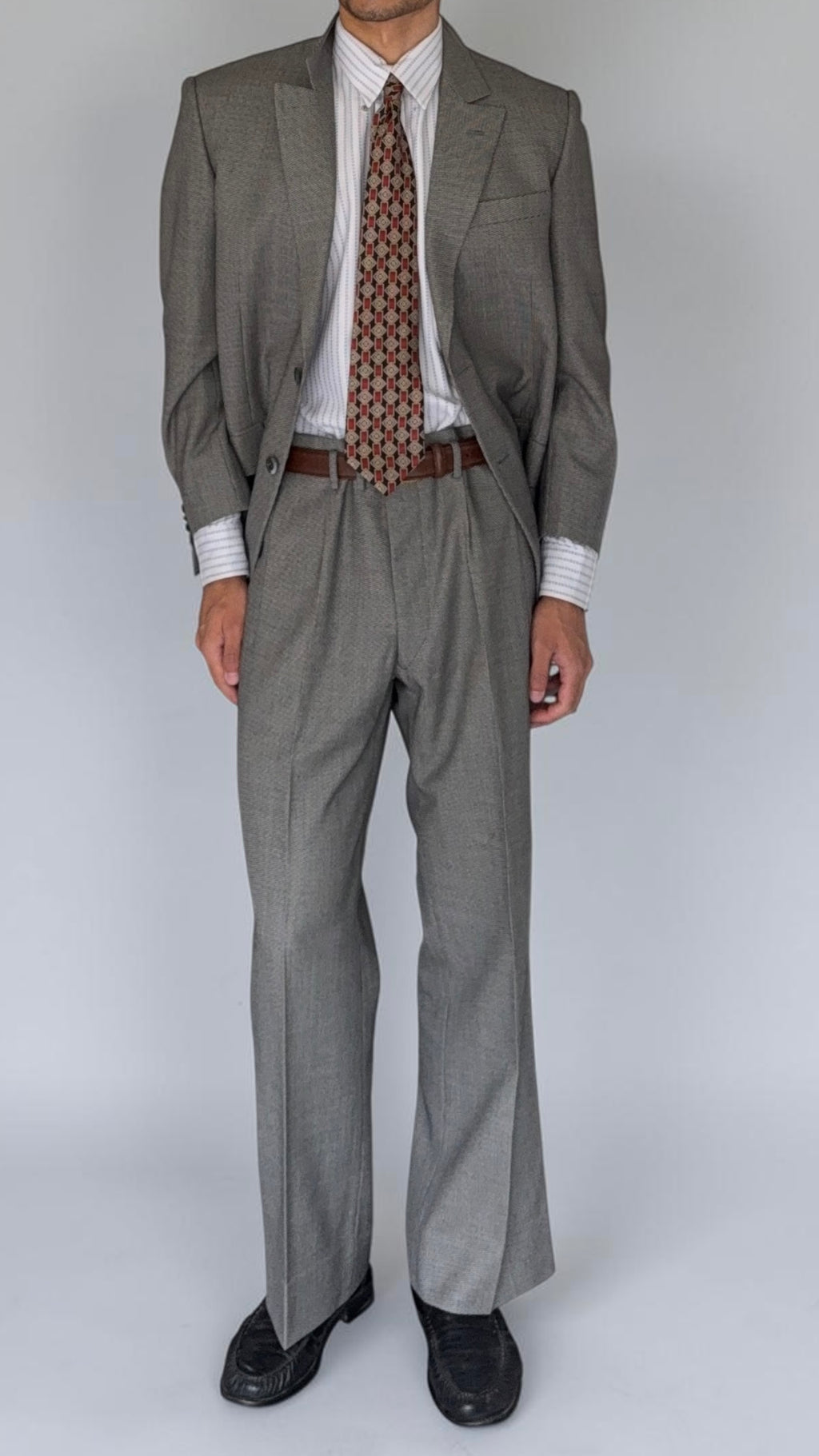 Yves Saint Laurent 1990s 2B Textured Wool Grey Suit - Size L Jacket / 34" Waist