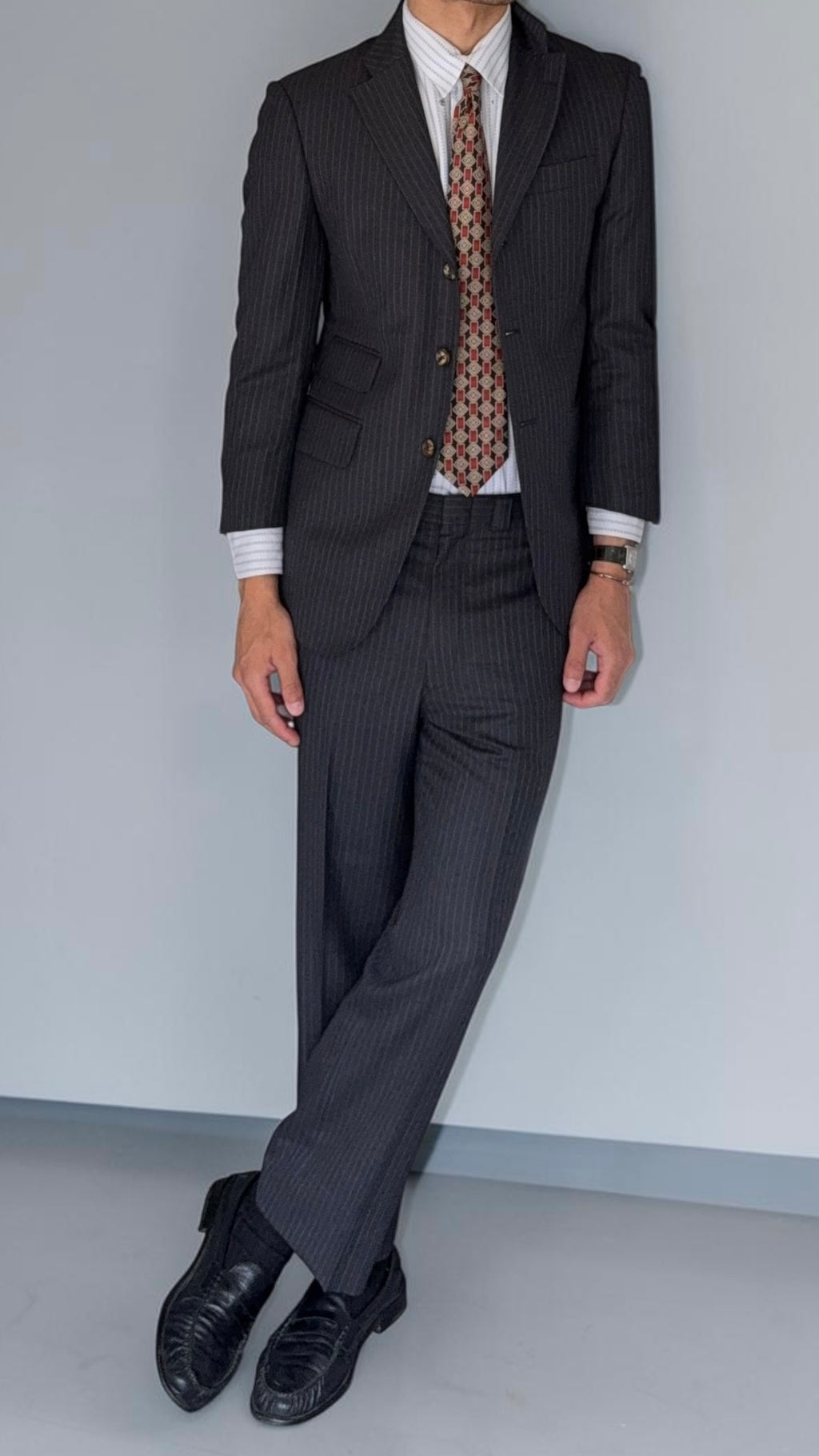 Yves Saint Laurent 1990s 3B Super 120s Wool Grey Pinstriped Suit - Size S Jacket / 31" Waist