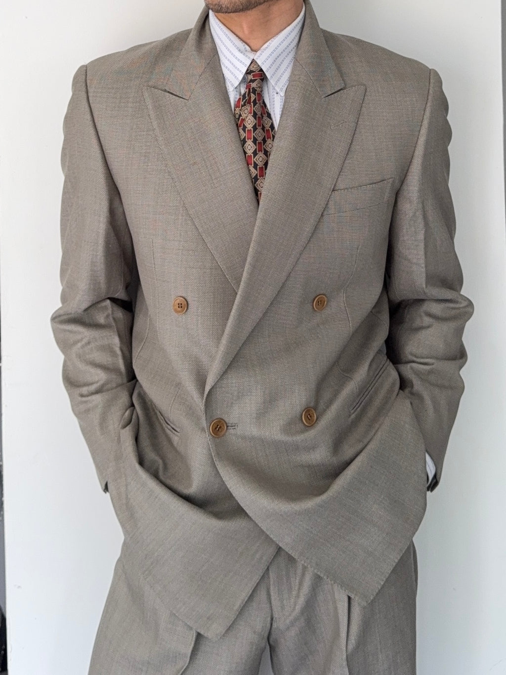 Givenchy 1980s Peaked Lapel Double Breasted Pleated Wool Suit Taupe Beige - Size M Jacket / 32" Waist