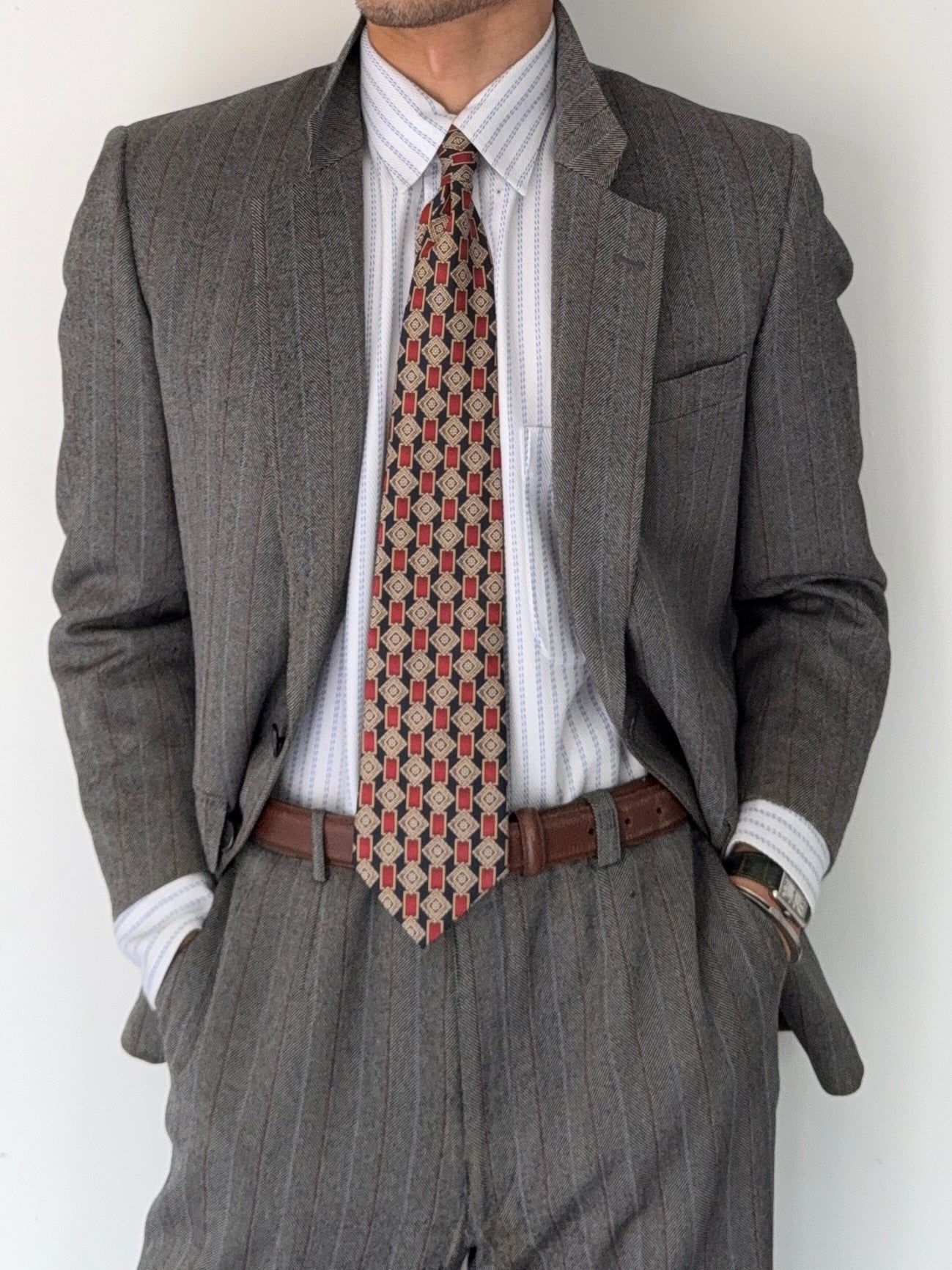 Givenchy 1980s 2B Textured Wool Striped Grey Suit - Size S Jacket / 32" Waist