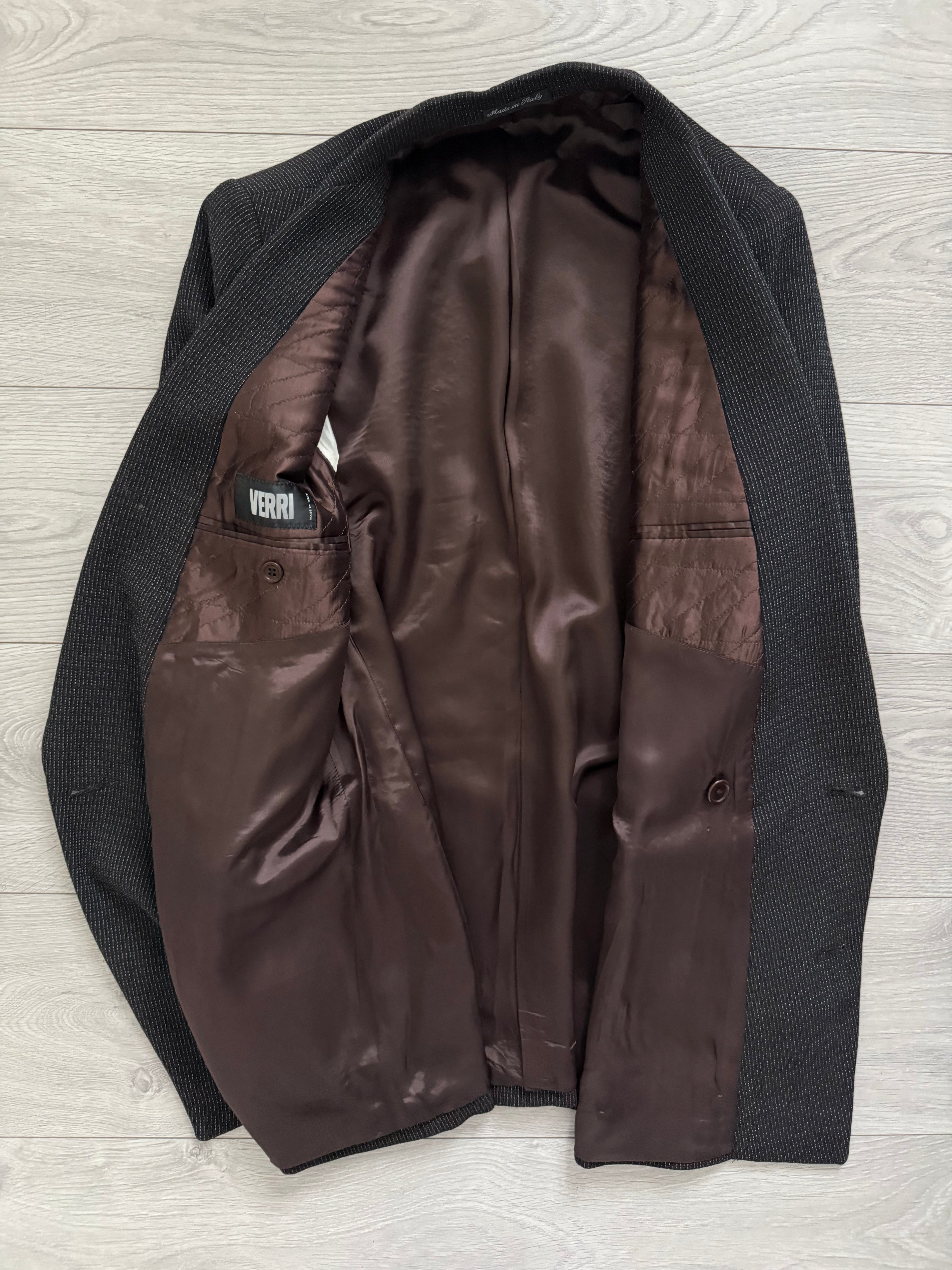 Verri Uomo Armani 1990s Peaked Lapel Double Breasted 6B Wool Textured Brown Suit - Size S Jacket / 32" Waist