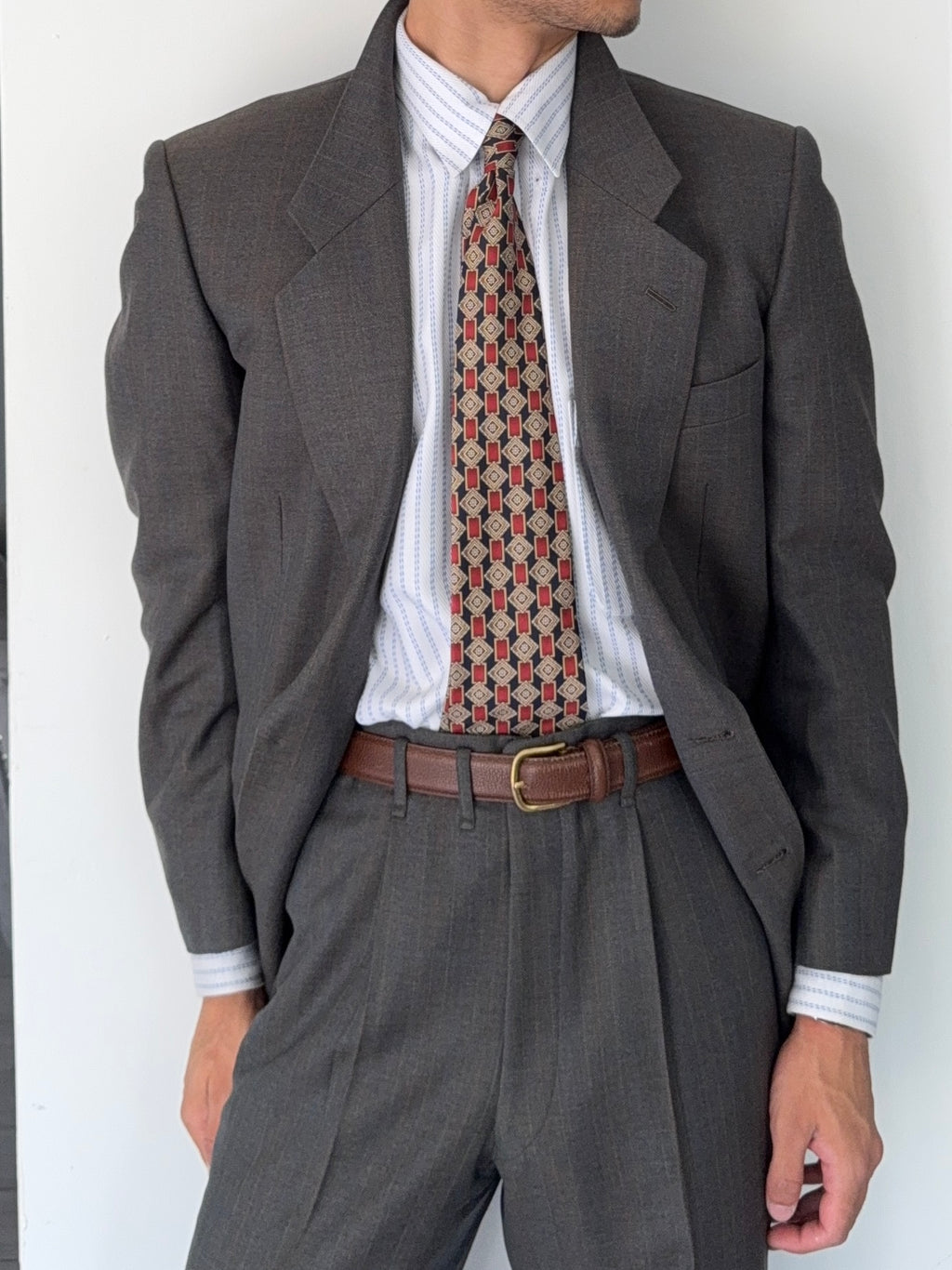 Givenchy 1980s 2B Pleated Wool Striped Suit - Size M Jacket / 32" Waist