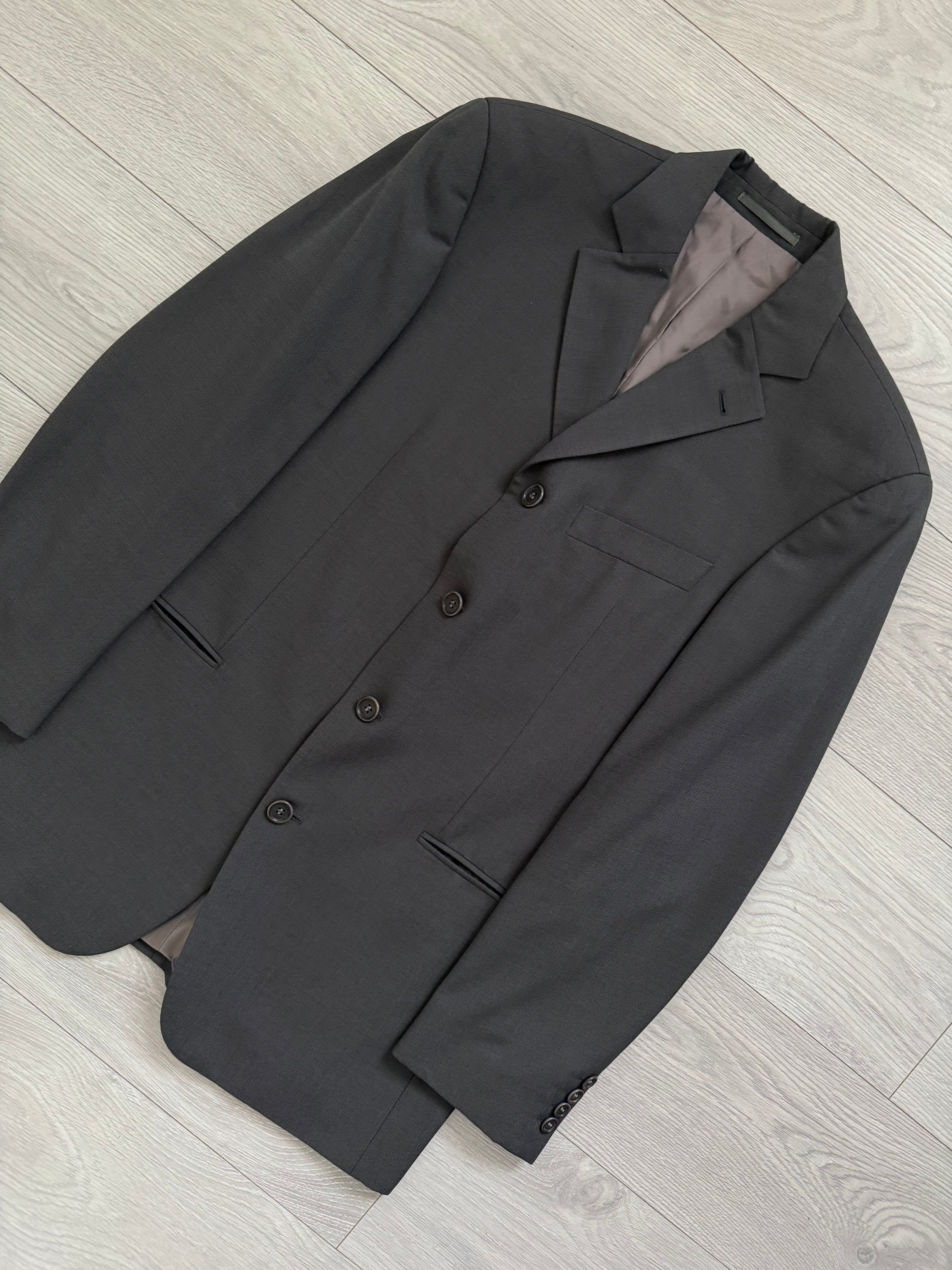 Hugo Boss 1990s 4B Pleated Wool Suit Grey - Size L Jacket / 33" Waist