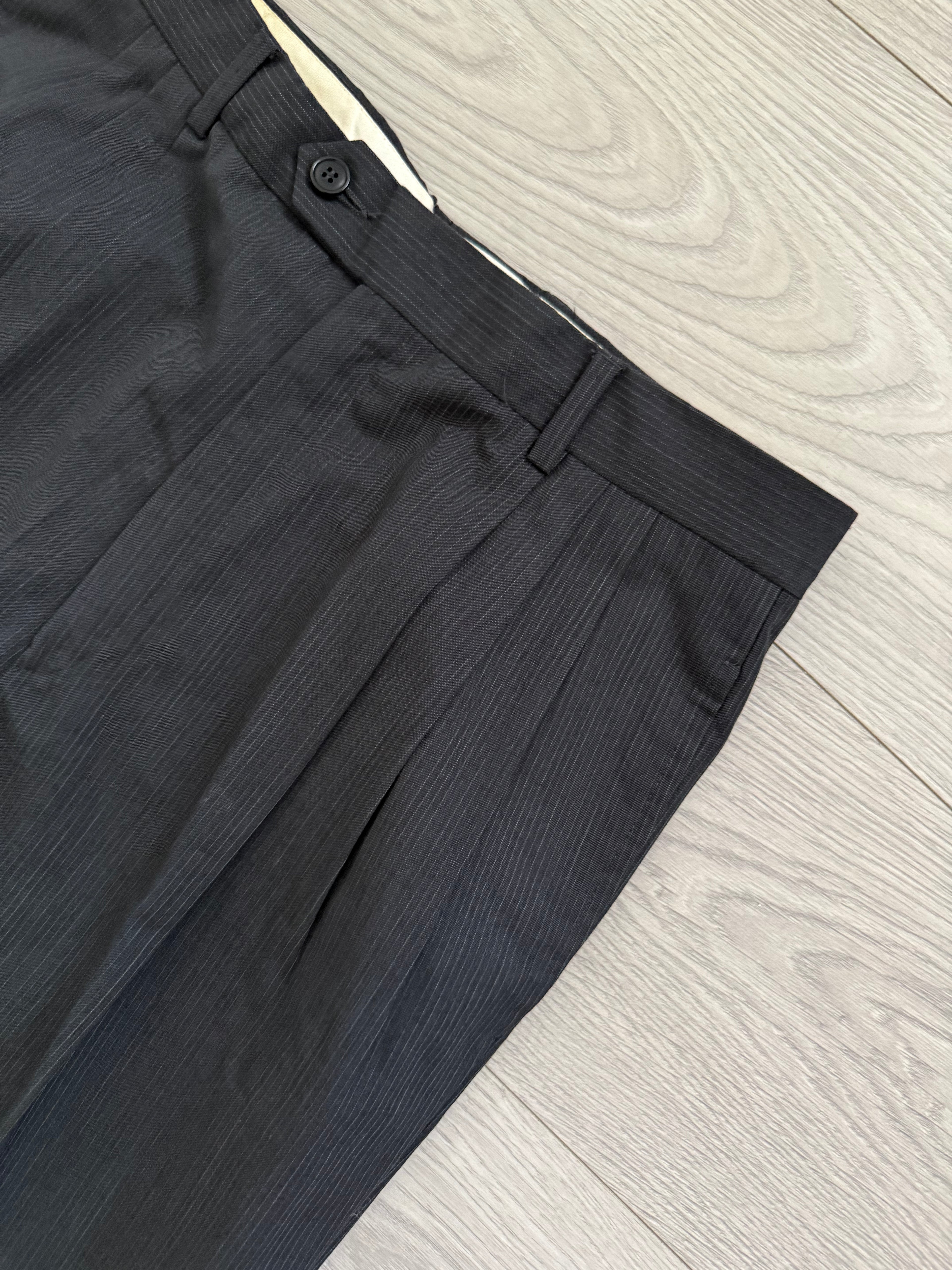 Basile 1980s 1B Asymmetrical Pleated Wool Grey Suit - Size S Jacket / 30" Waist