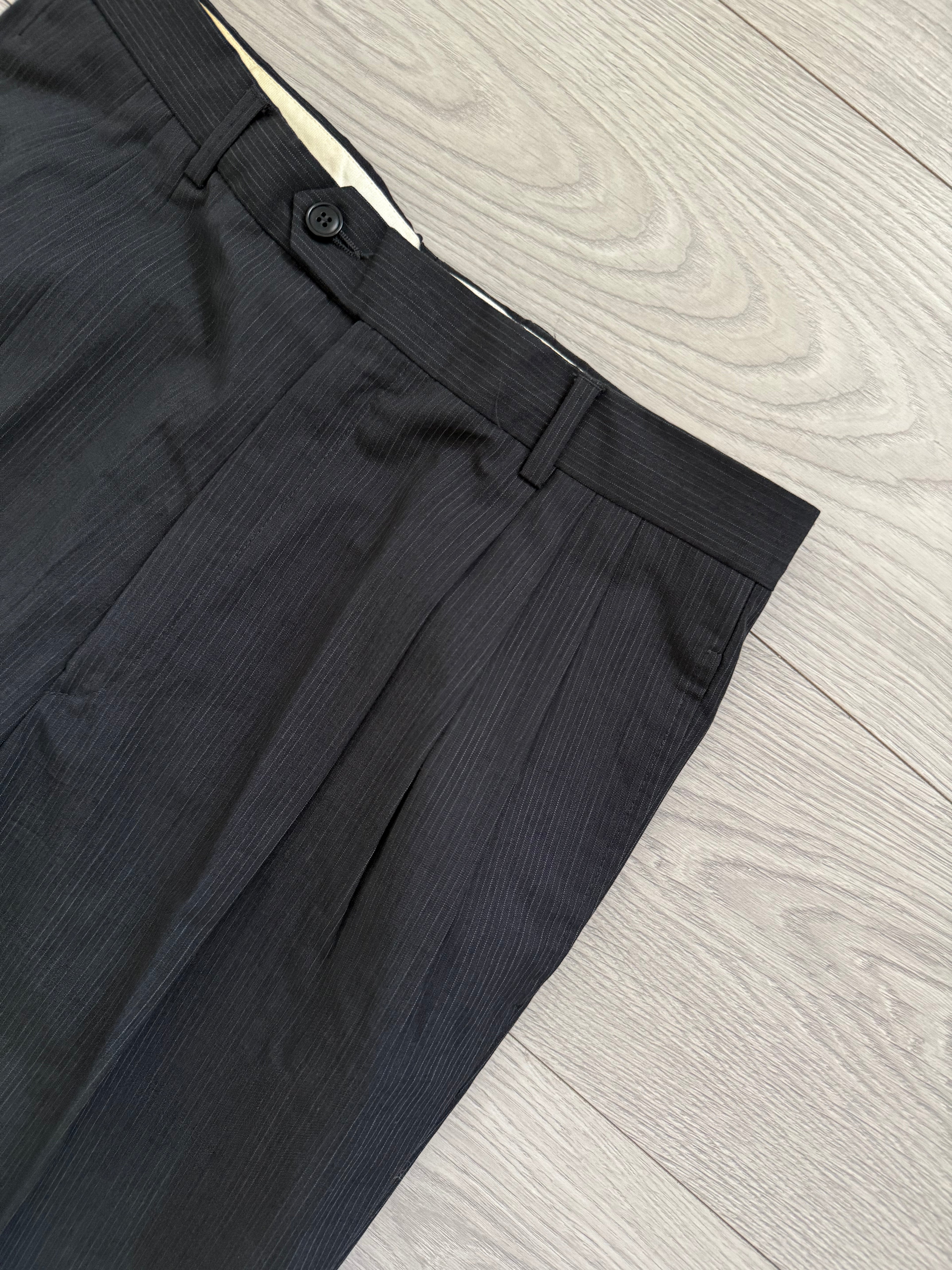 Basile 1980s 1B Asymmetrical Pleated Wool Grey Suit - Size S Jacket / 30" Waist