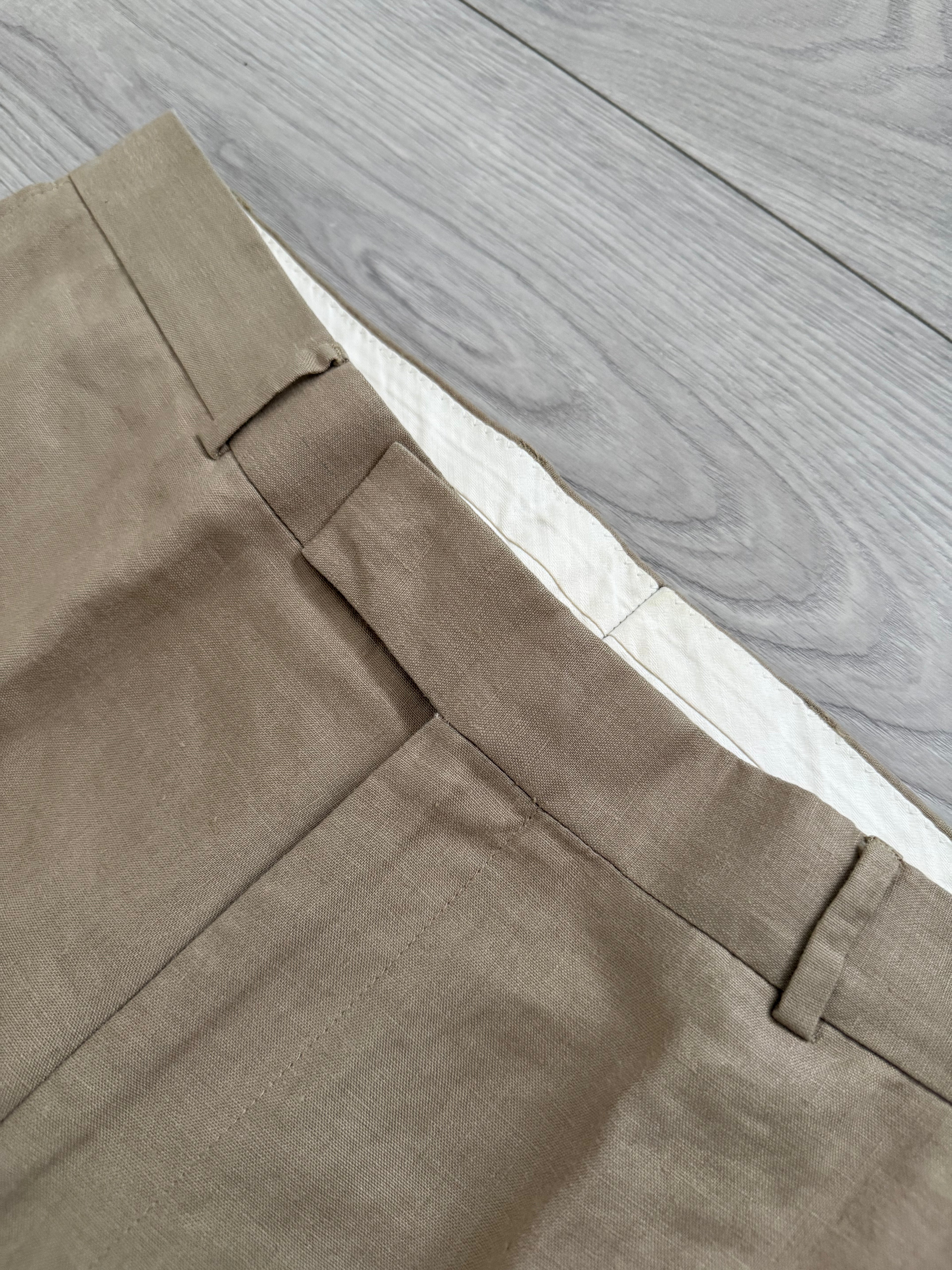 Hugo Boss 1990s 3B Linen Suit - Size XL Jacket / 35" Waist
