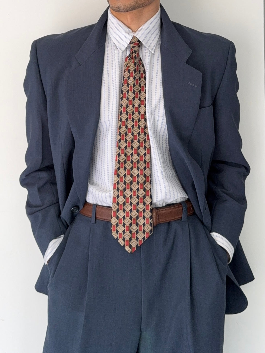 Givenchy 1980s 2B Pleated Wool Textured Blue Lightweight Suit - Size L Jacket / 35" Waist