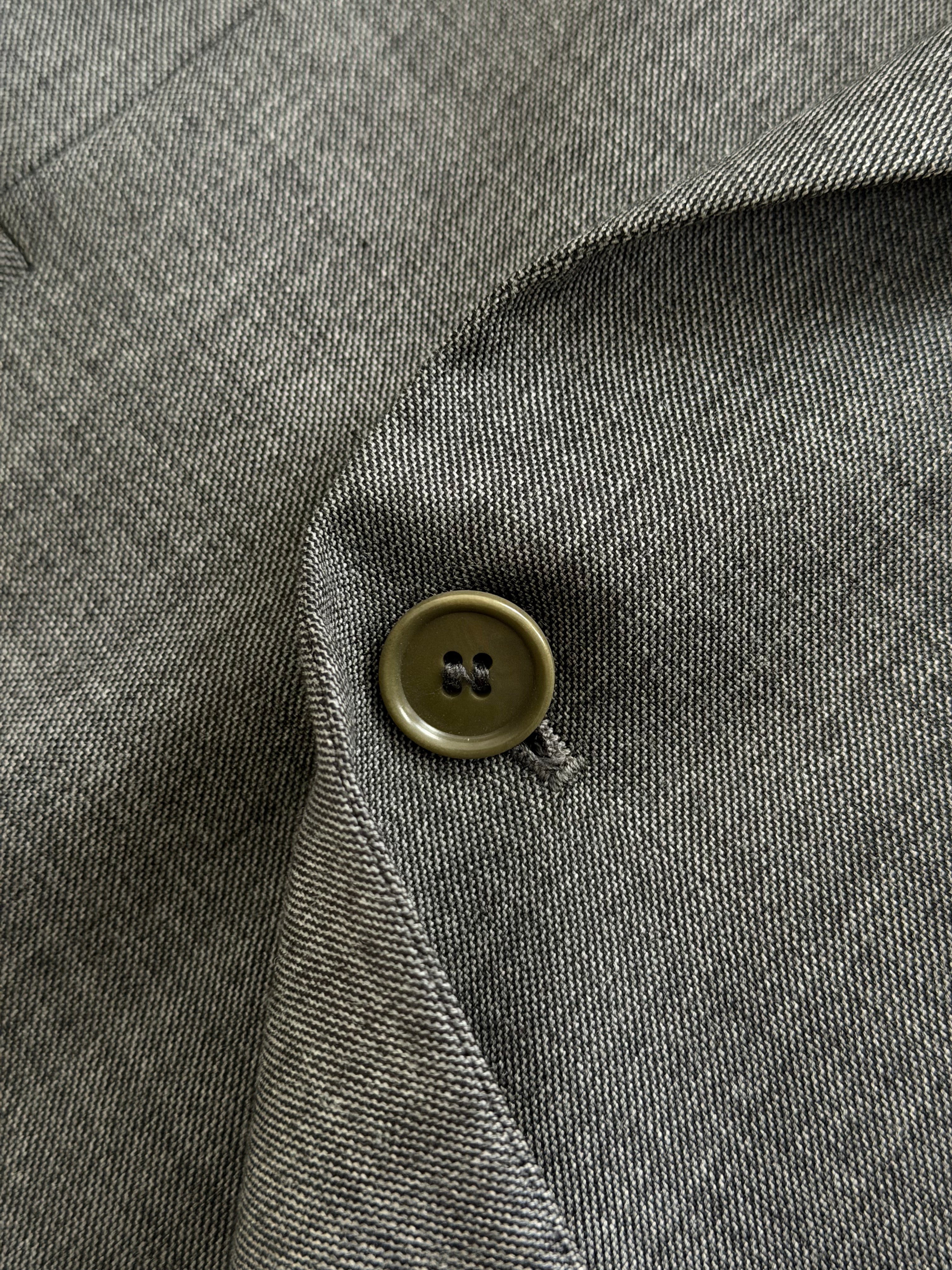 Emporio Armani 1990s Peaked Lapel Double Breasted Double-Pleated Wool Suit Grey - Size M Jacket / 32" Waist