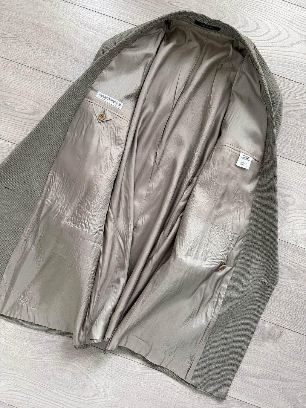 Emporio Armani 1990s Peaked Lapel Double Breasted Double-Pleated Wool Blend Suit Taupe Beige - Size L Jacket / 33" Waist