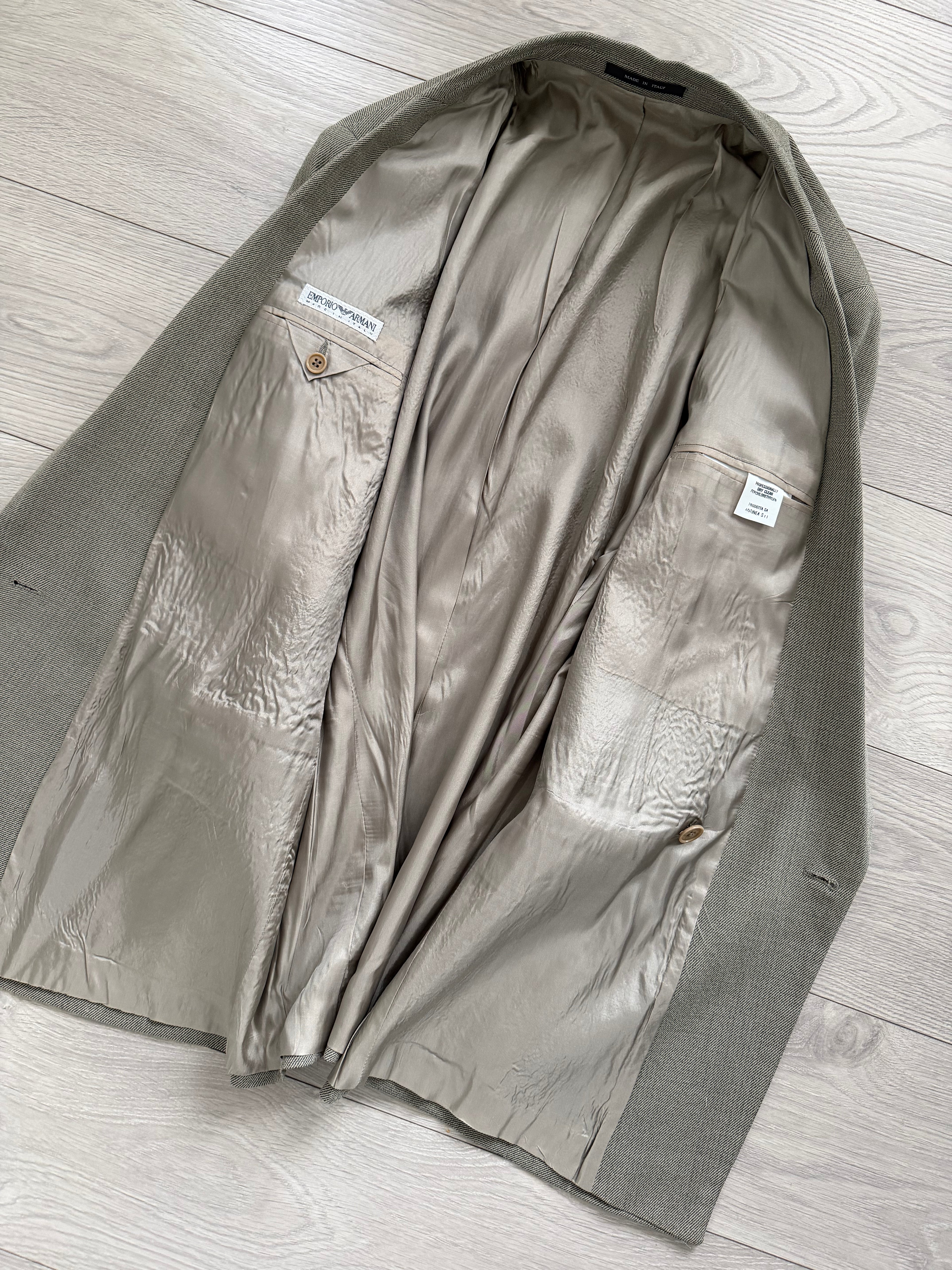 Emporio Armani 1990s Peaked Lapel Double Breasted Double-Pleated Wool Blend Suit Taupe Beige - Size L Jacket / 33" Waist