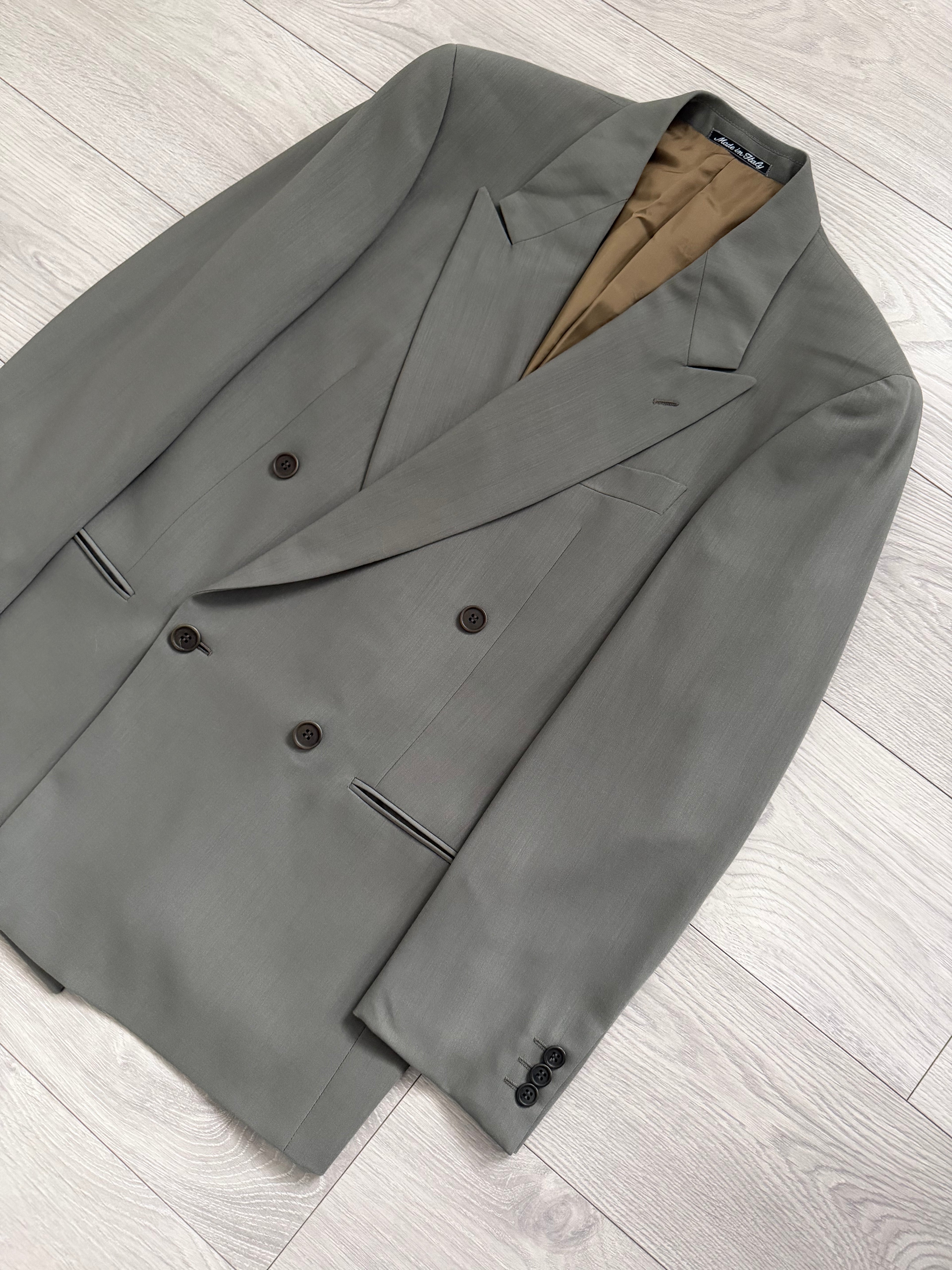 Giorgio Armani 1980s Peaked Lapel Double Breasted Double-Pleated Wool Suit Taupe Green - Size M Jacket / 32" Waist