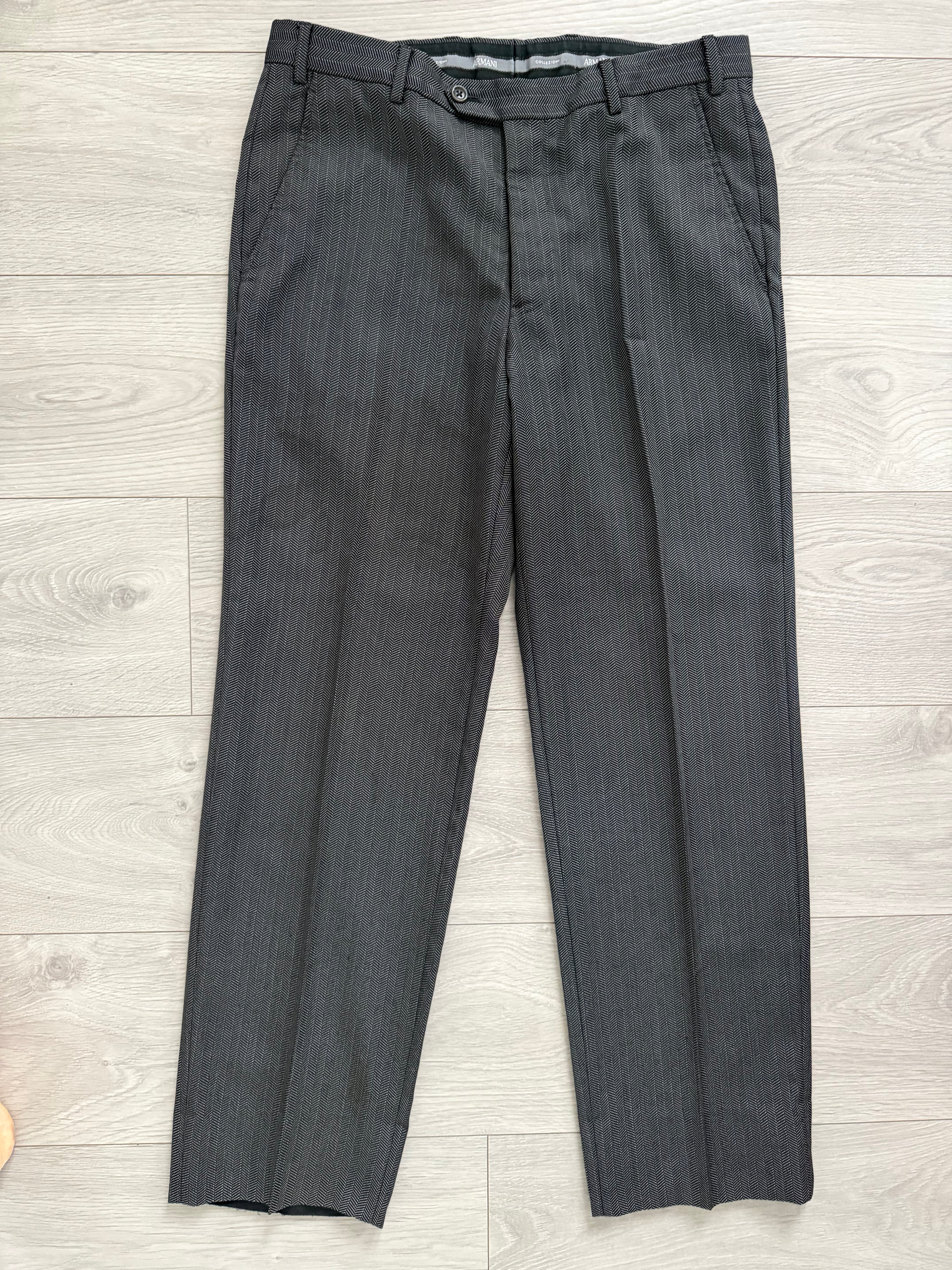 Armani 1990s Wool Silk 2B Grey Herringbone 3 Piece Suit - Size M Jacket / 32" Waist