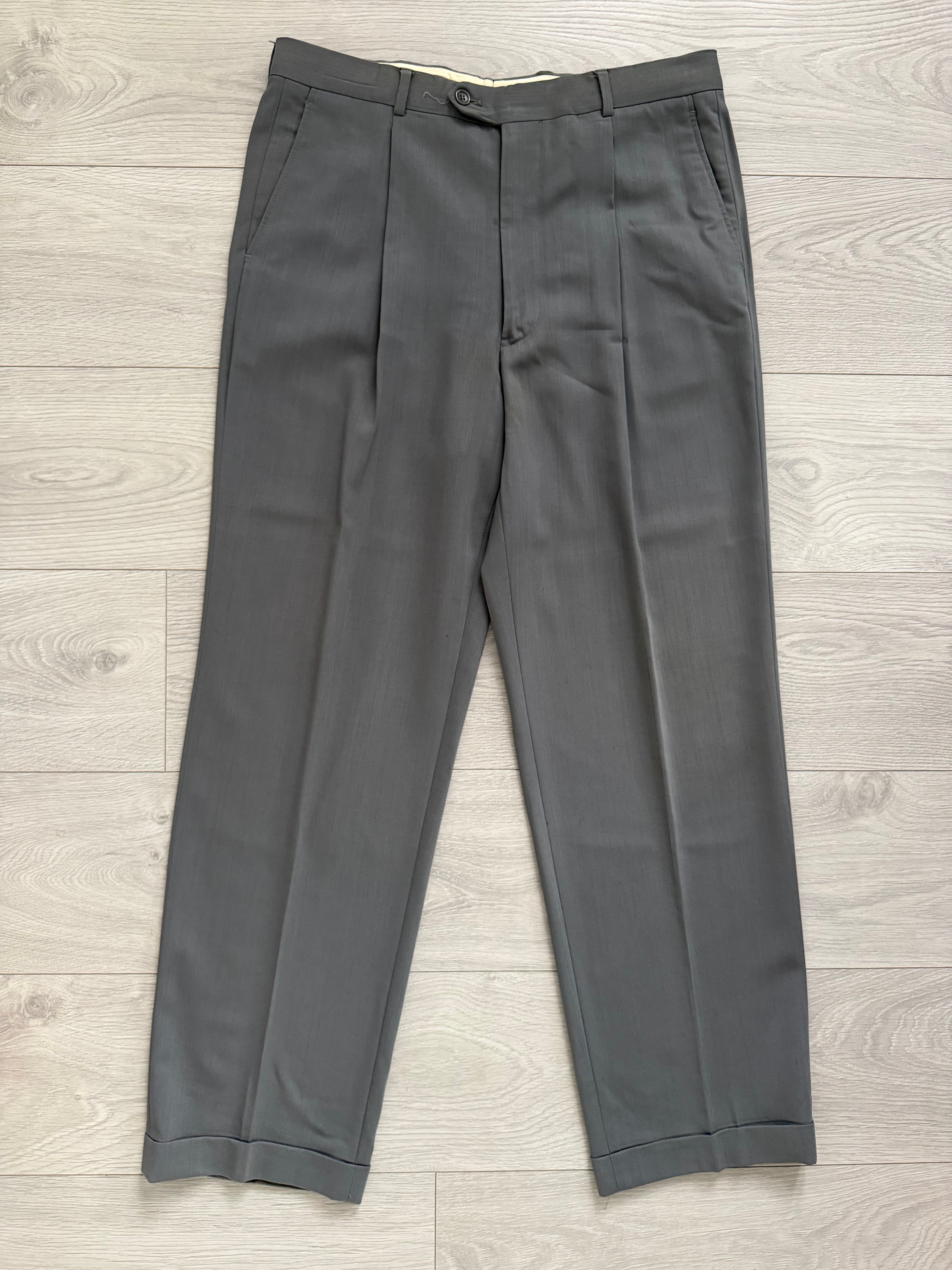 Armani 1990s Wool 2B Taupe Green Wool Pleated Suit - Size L Jacket / 34" Waist