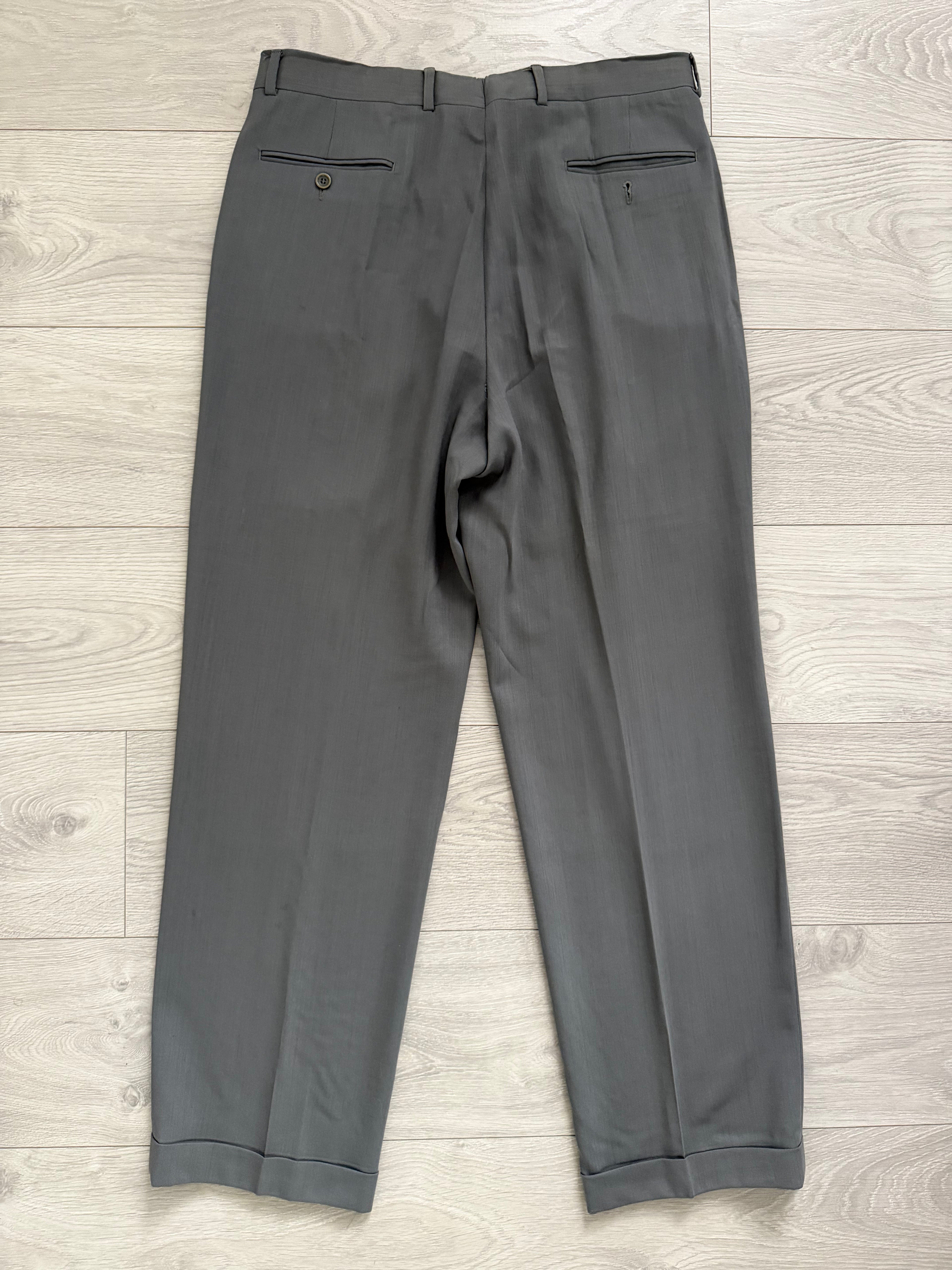 Armani 1990s Wool 2B Taupe Green Wool Pleated Suit - Size L Jacket / 34" Waist