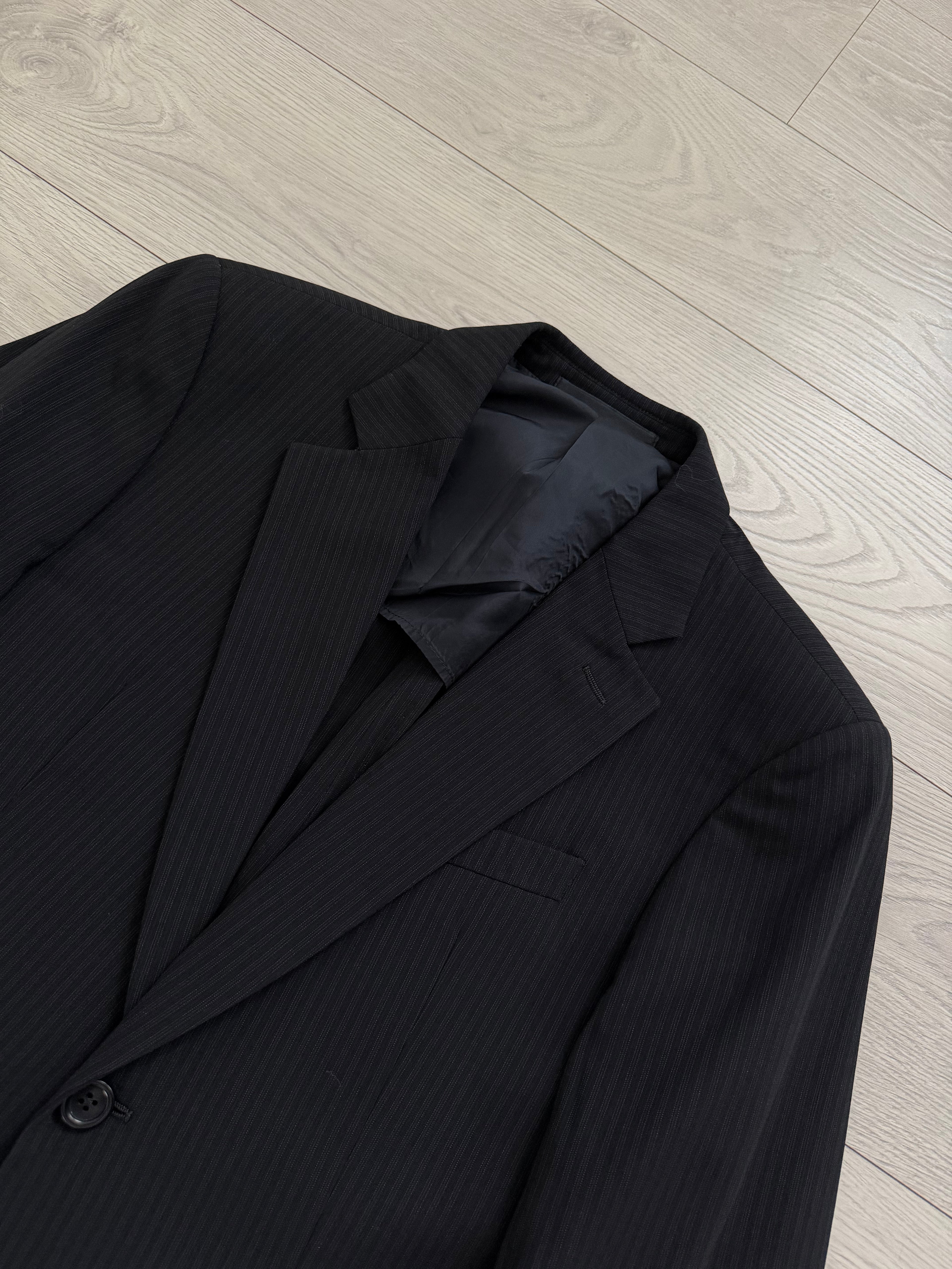 Armani 1990s Wool 2B Black Lightweight Draped Wool Pleated Suit - Size M Jacket / 32" Waist