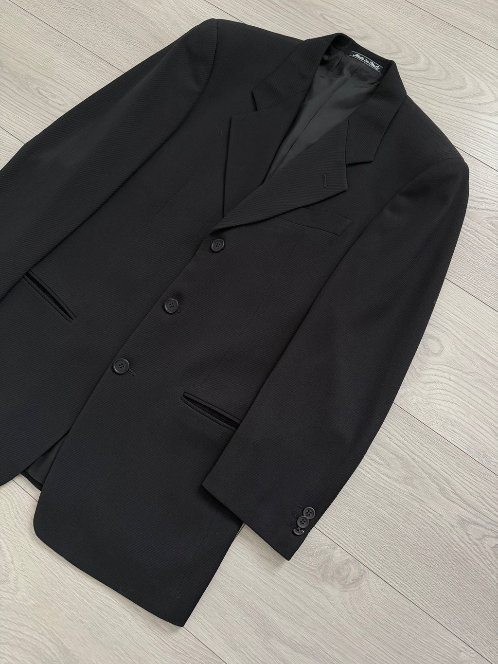 Giorgio Armani 1980s 3B Black Twill Wool Pleated Suit - Size S Jacket / 32" Waist