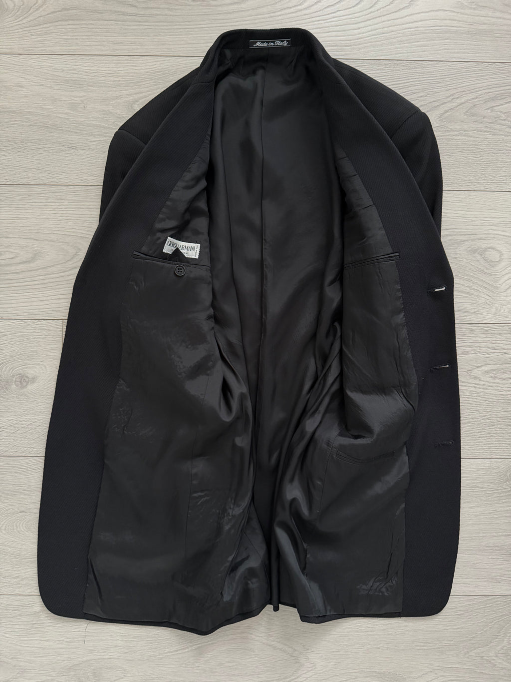Giorgio Armani 1980s 3B Black Twill Wool Pleated Suit - Size S Jacket / 32" Waist
