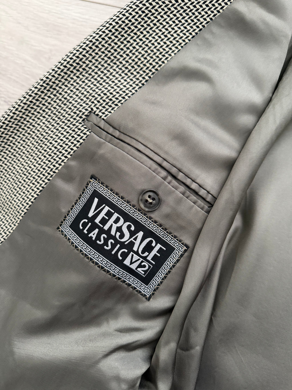 Versace 1990s Peaked Lapel Double Breasted Textured Wool Sport Jacket Blazer Grey - Size XL